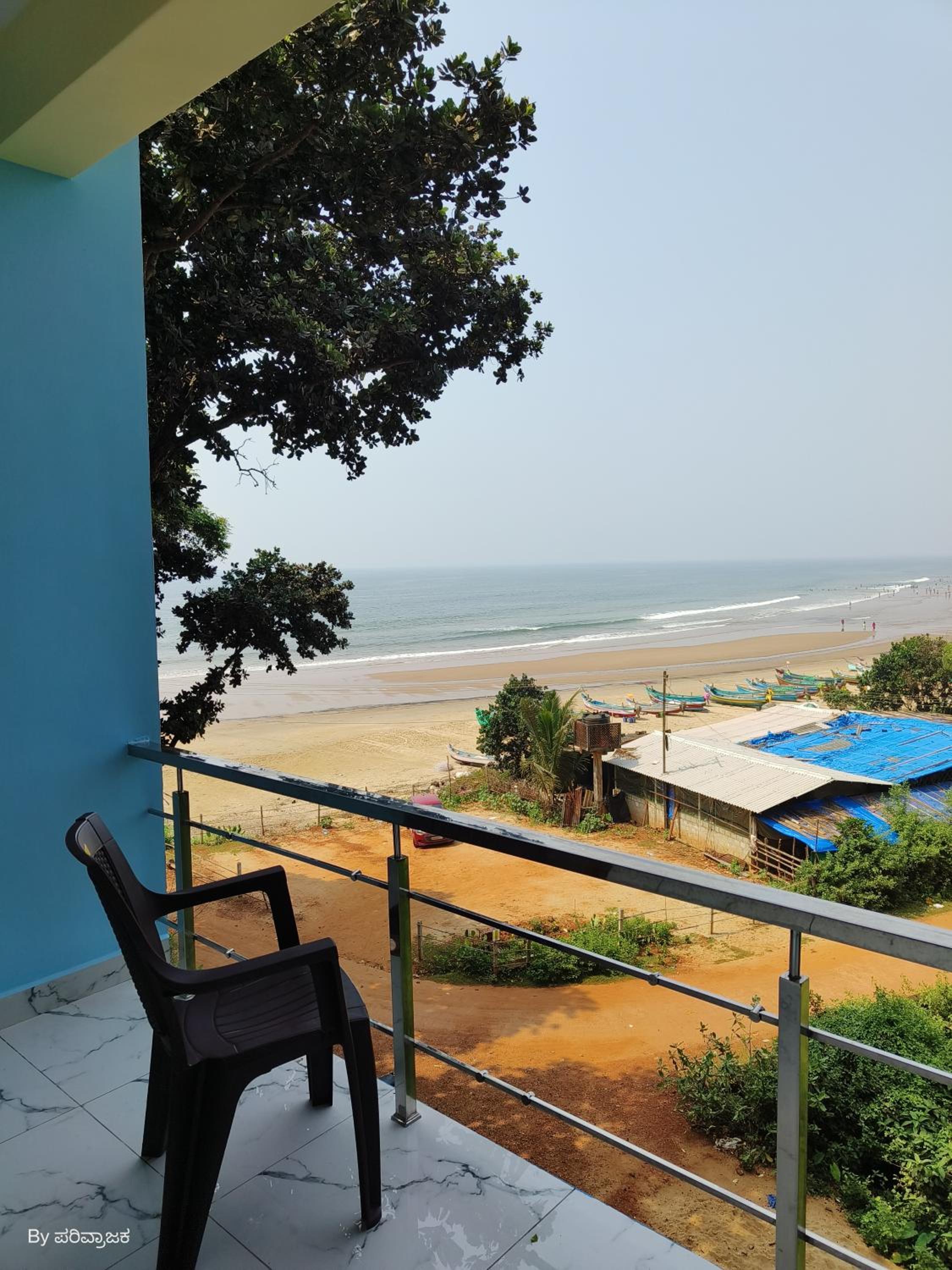 Family Room with Sea View - Photo 2