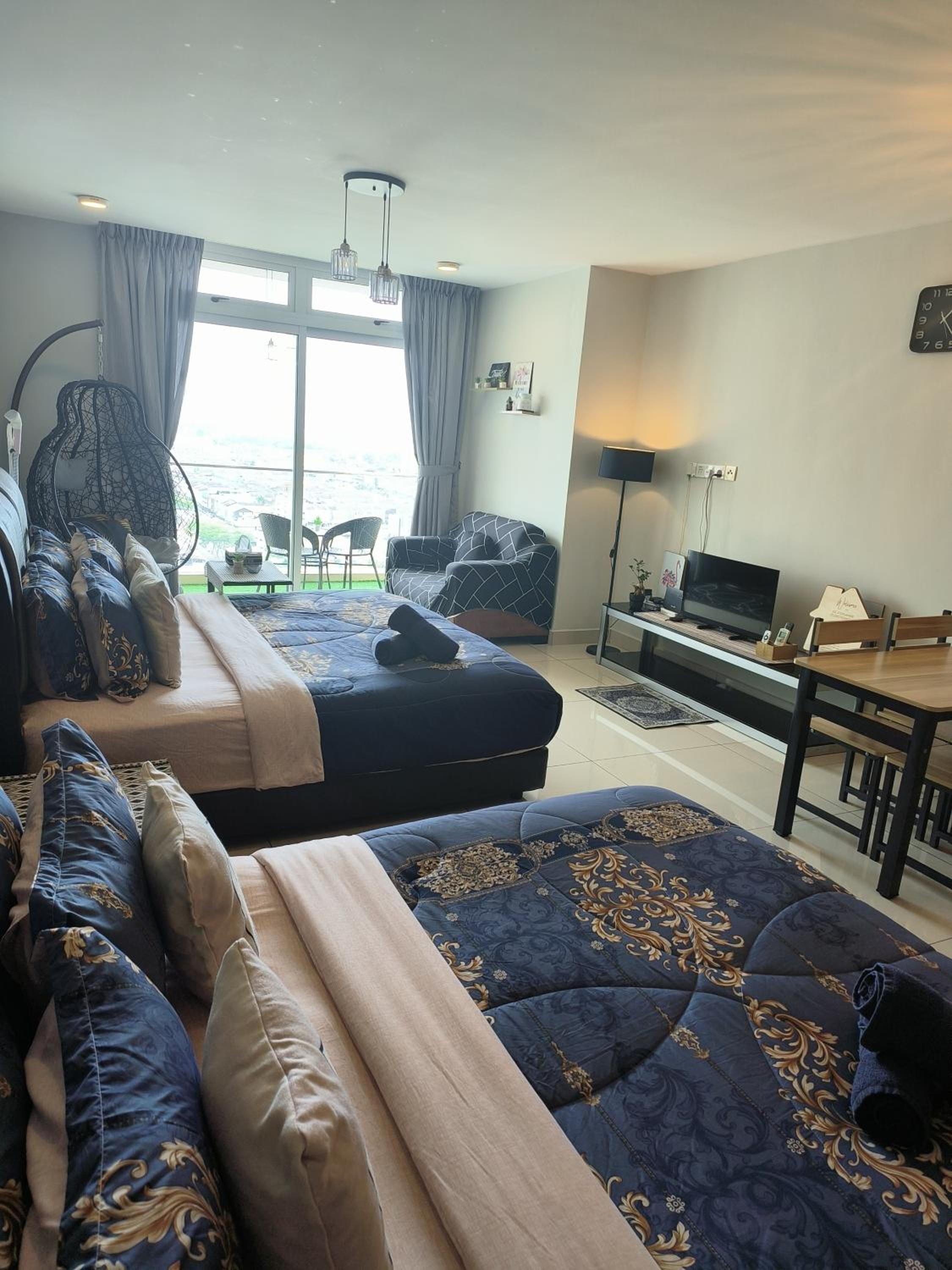 One-Bedroom Apartment