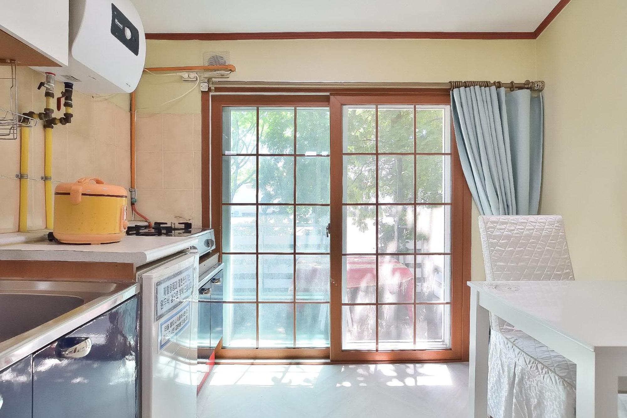 Double Room - Photo 24