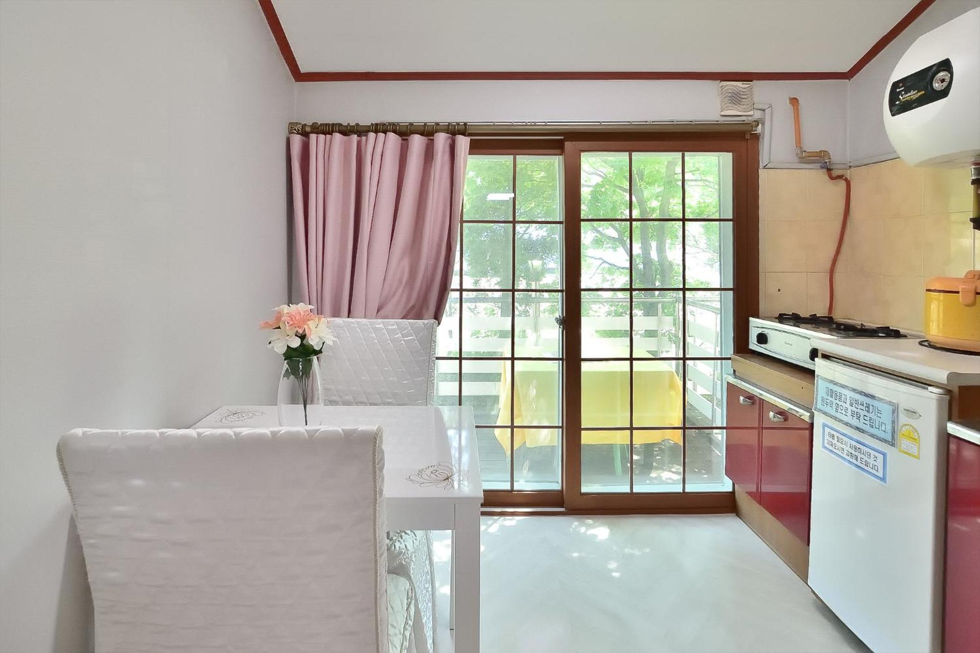 Double Room - Photo 26
