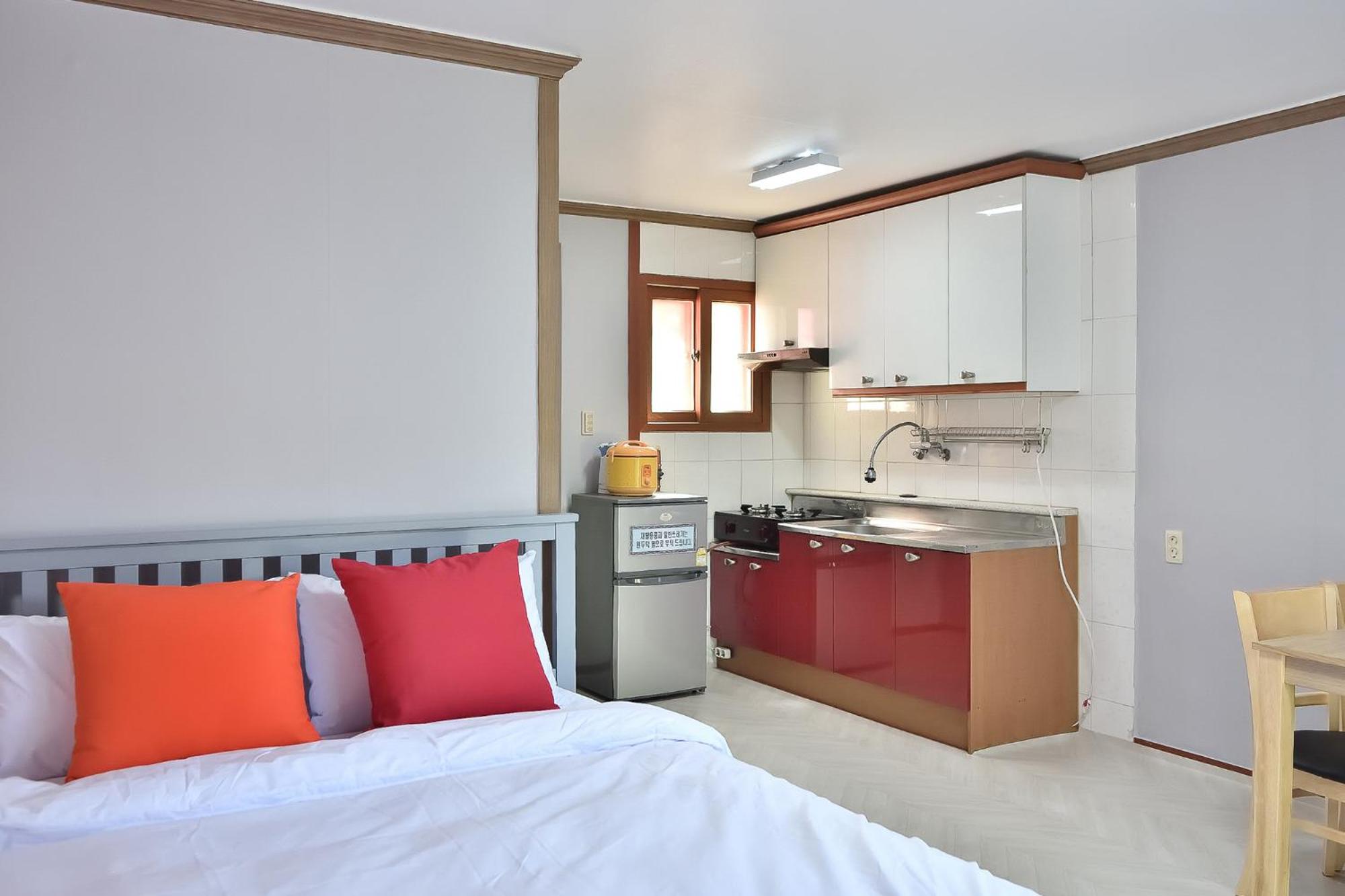 Double Room with Terrace - Photo 21