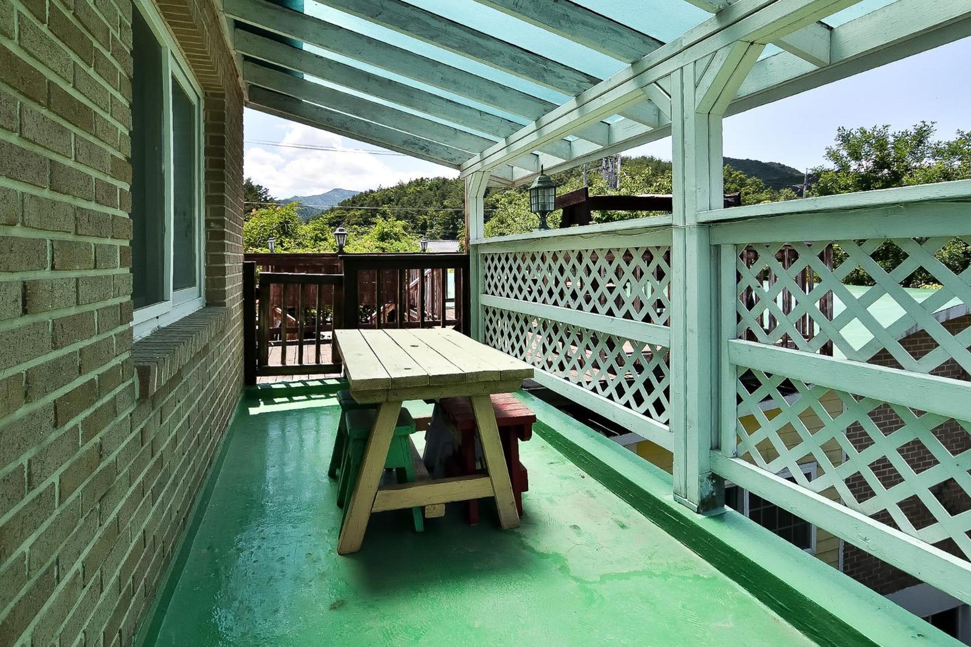 Suite with Terrace - Photo 8