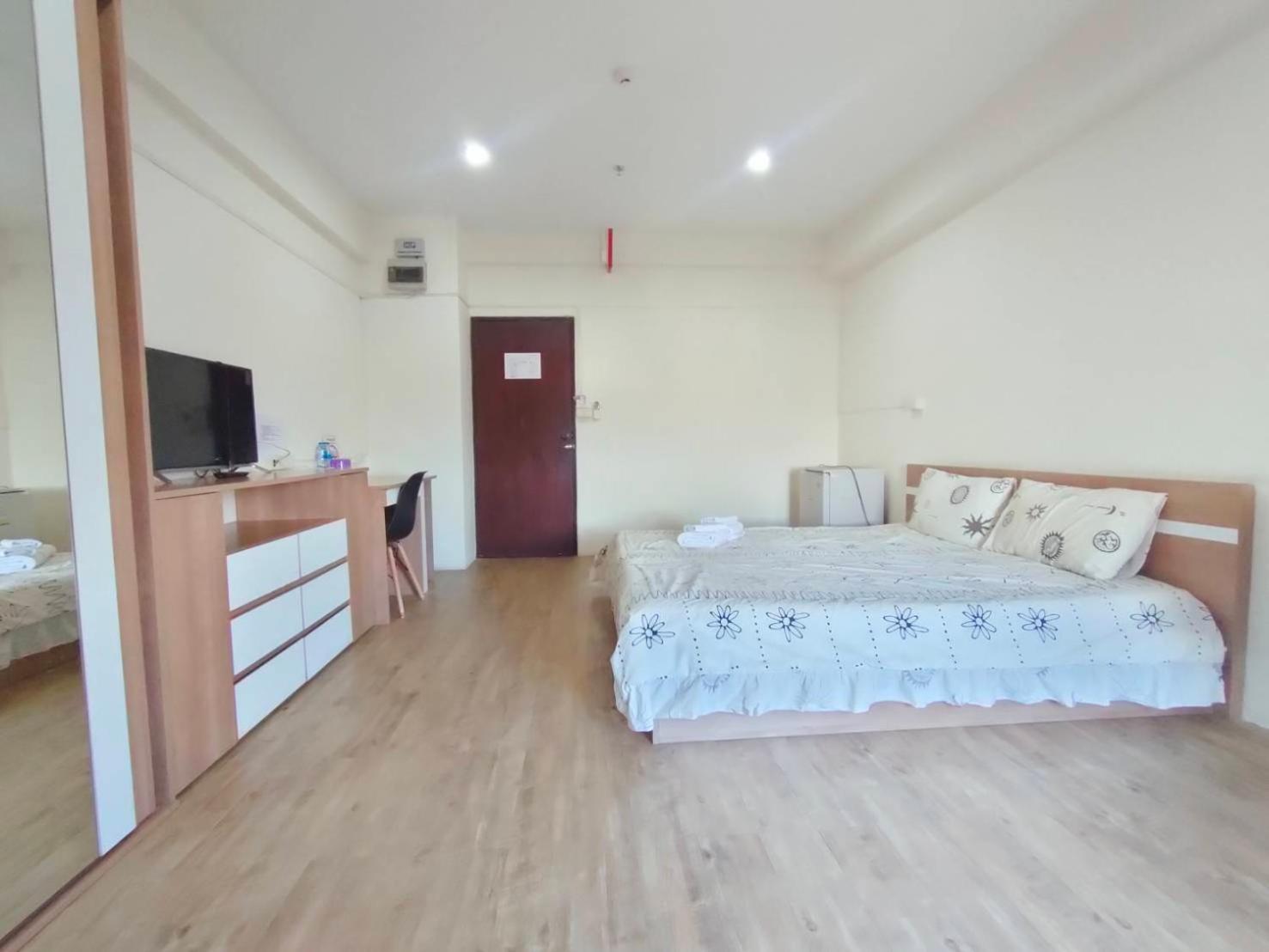 Standard Double Room photo 3