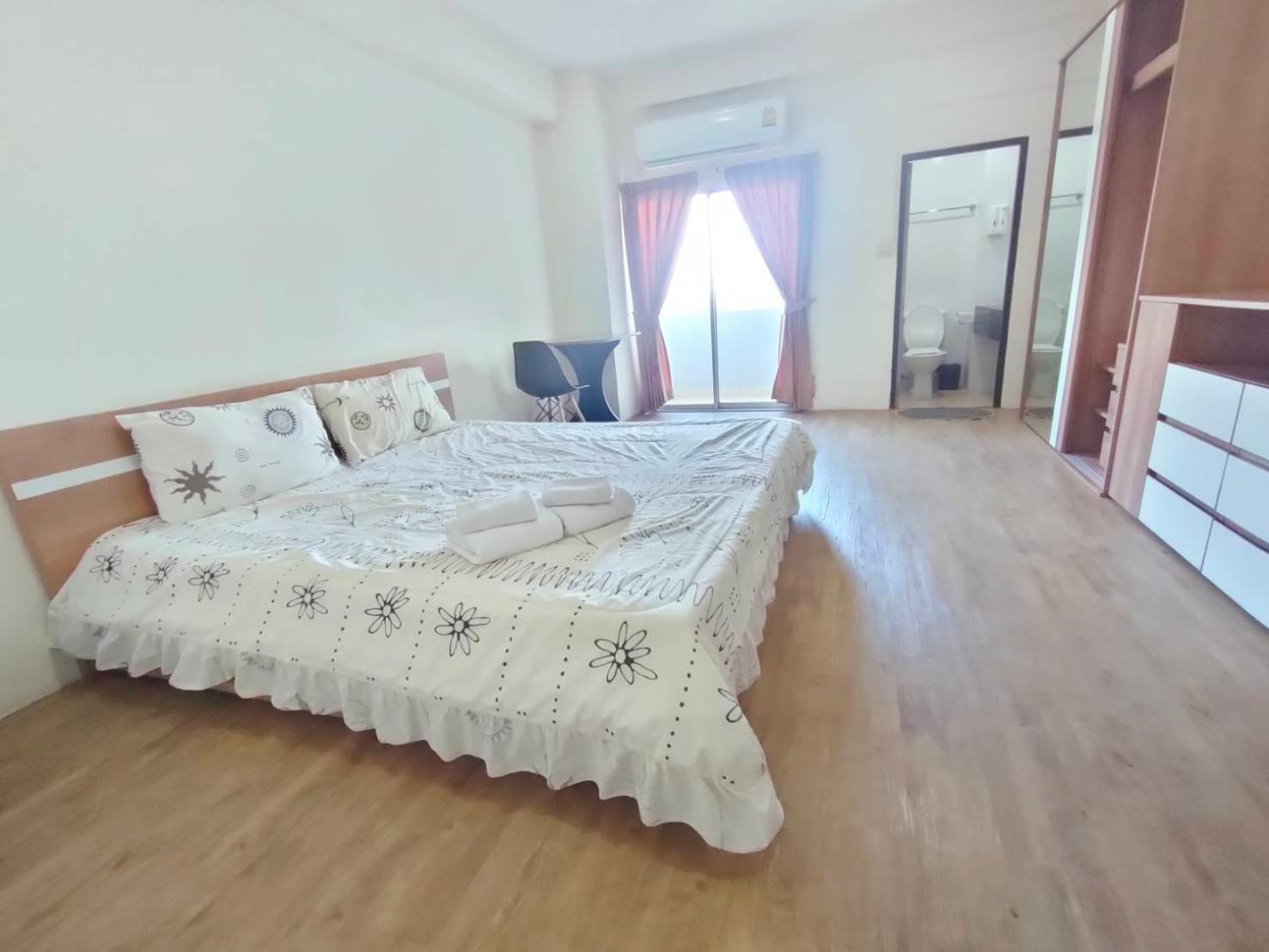 Standard Double Room photo 2