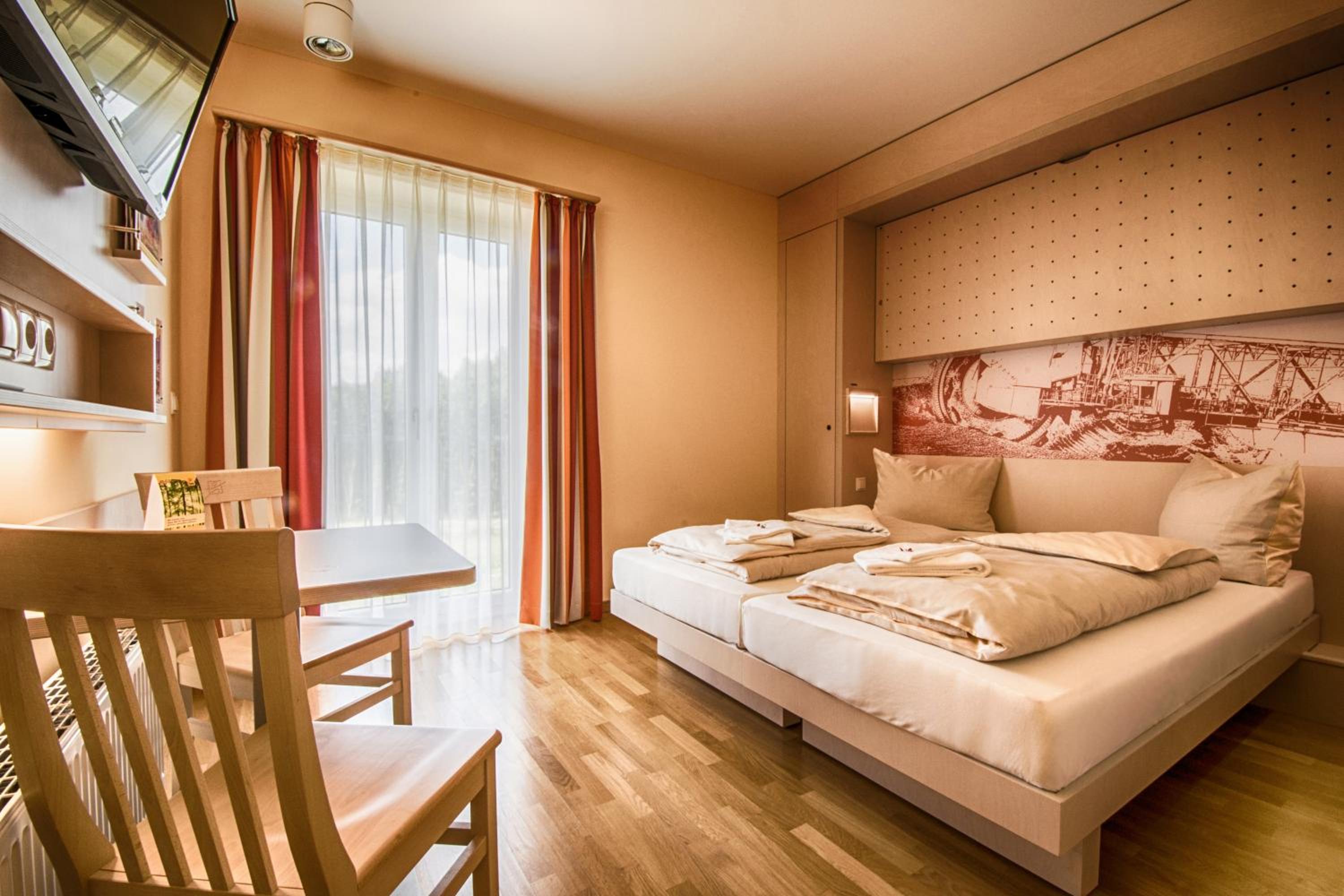 Budget Double Room photo 2