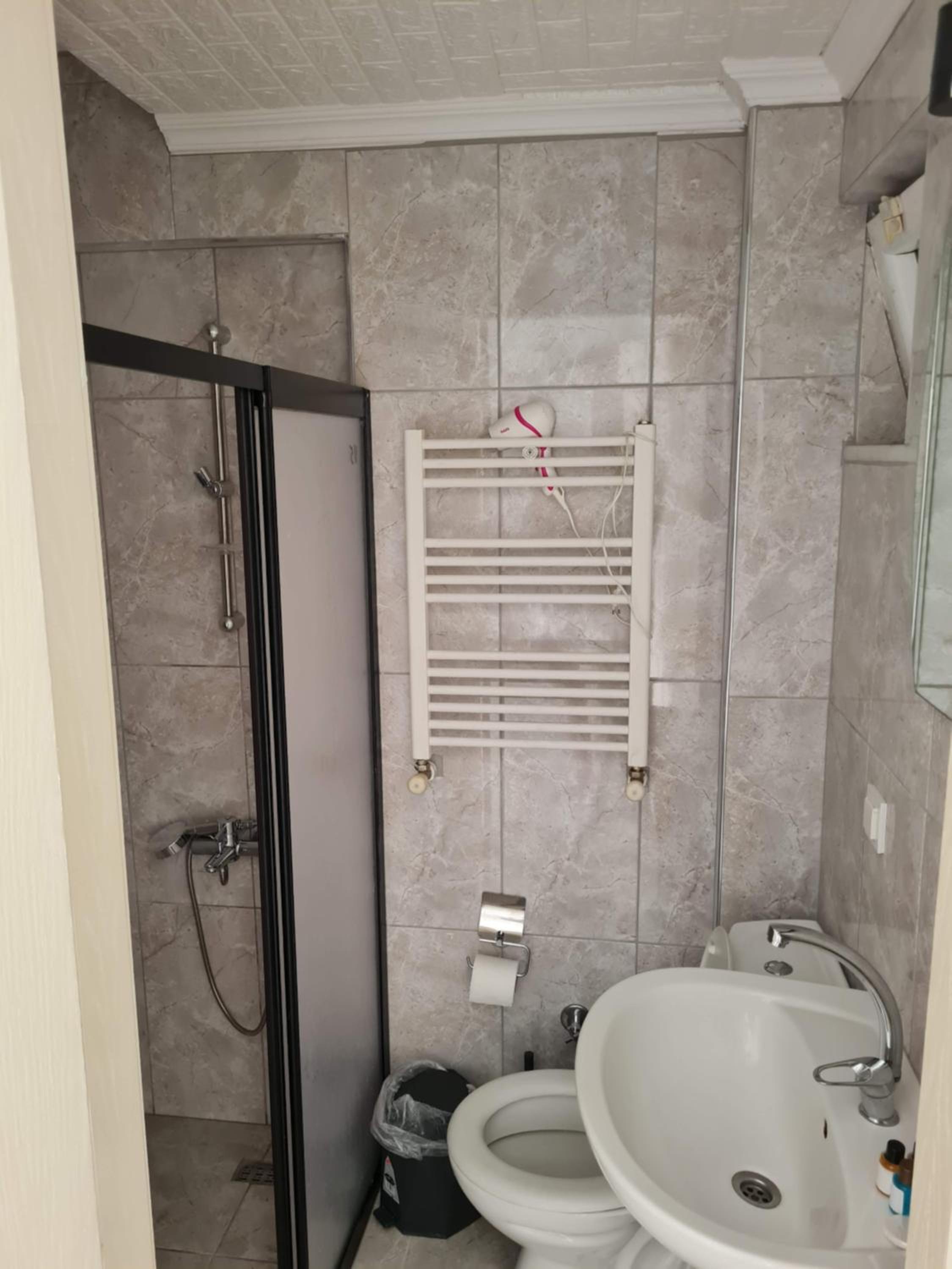 Deluxe Double Room With Bath photo 2