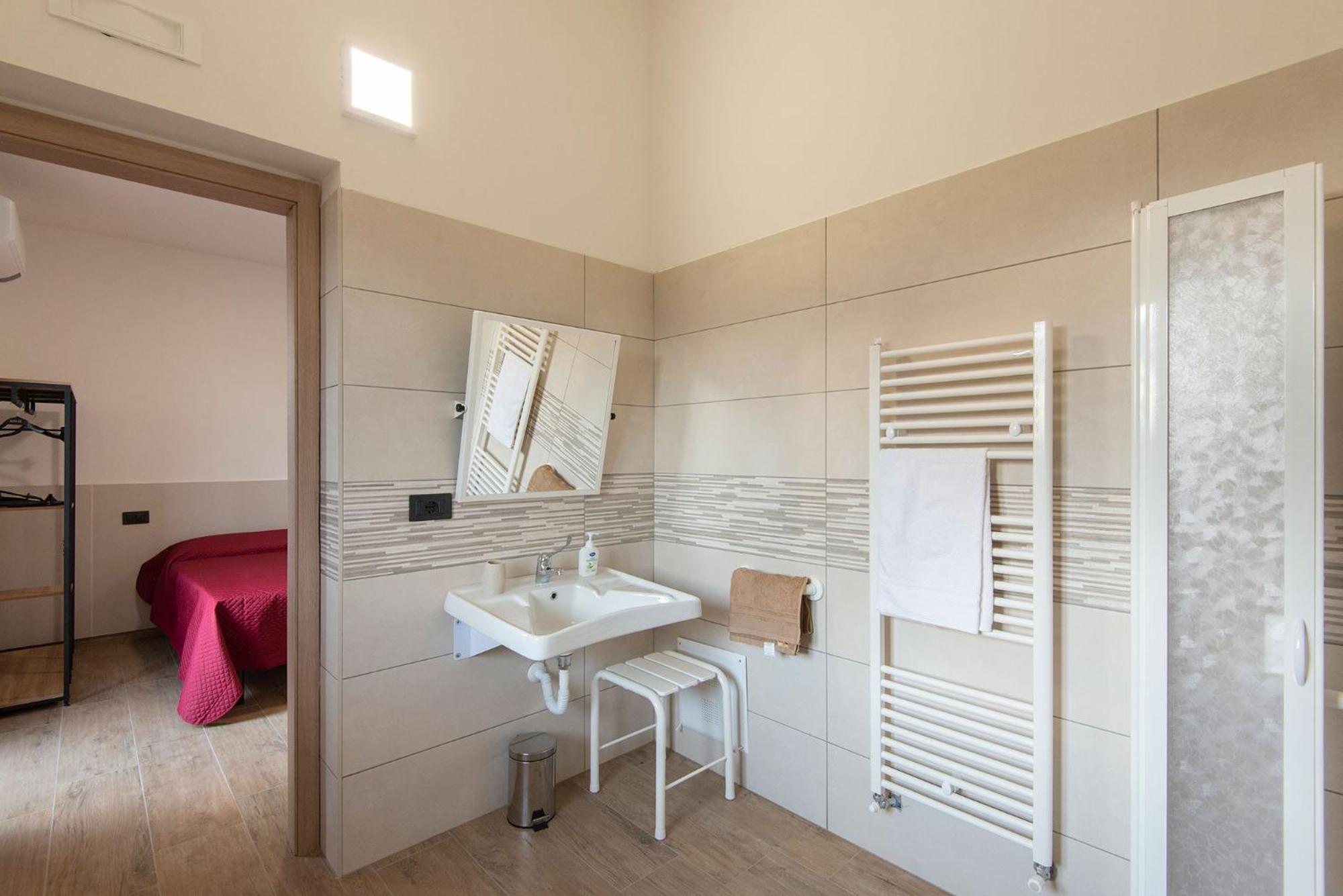One-Bedroom House photo 3
