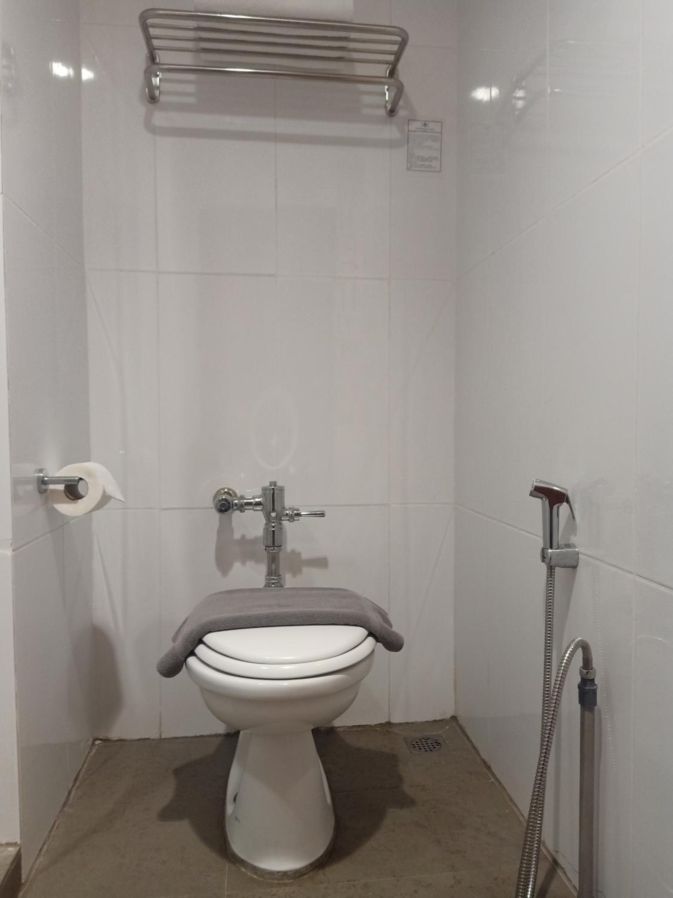 Standard Room without Window - Photo 5