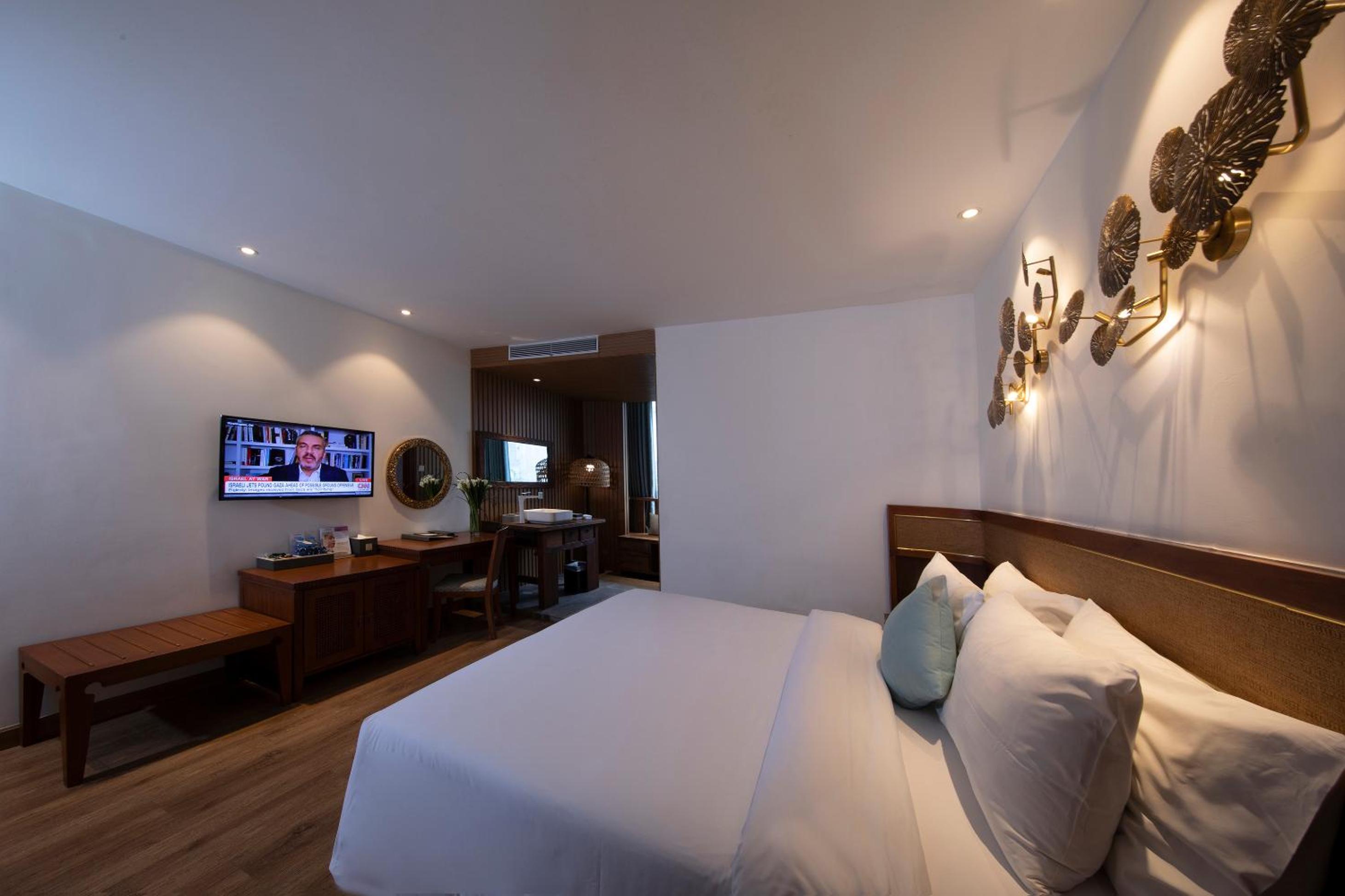 Executive Double Room - Afternoon Tea photo 3