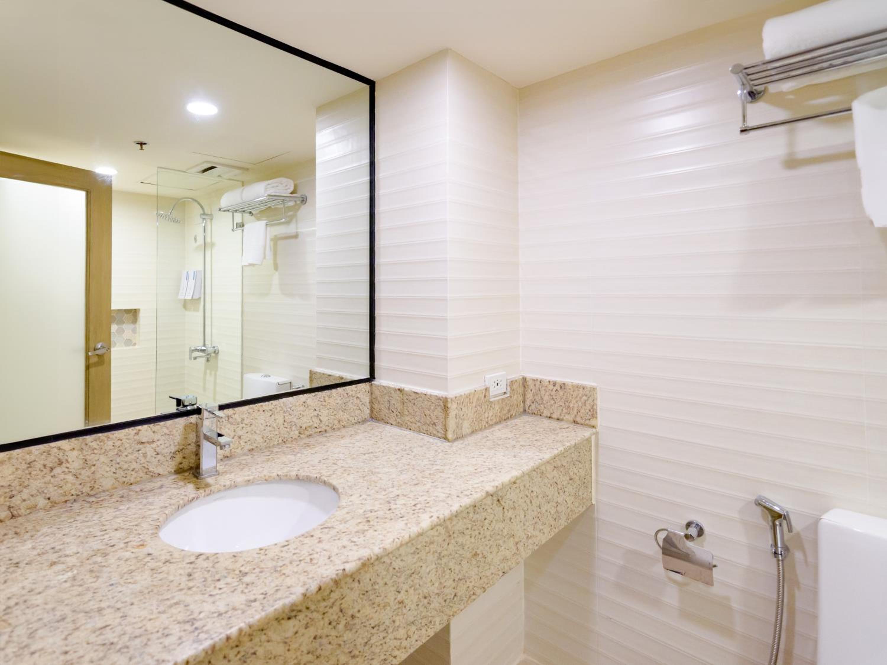 Superior Twin Room - Photo 4