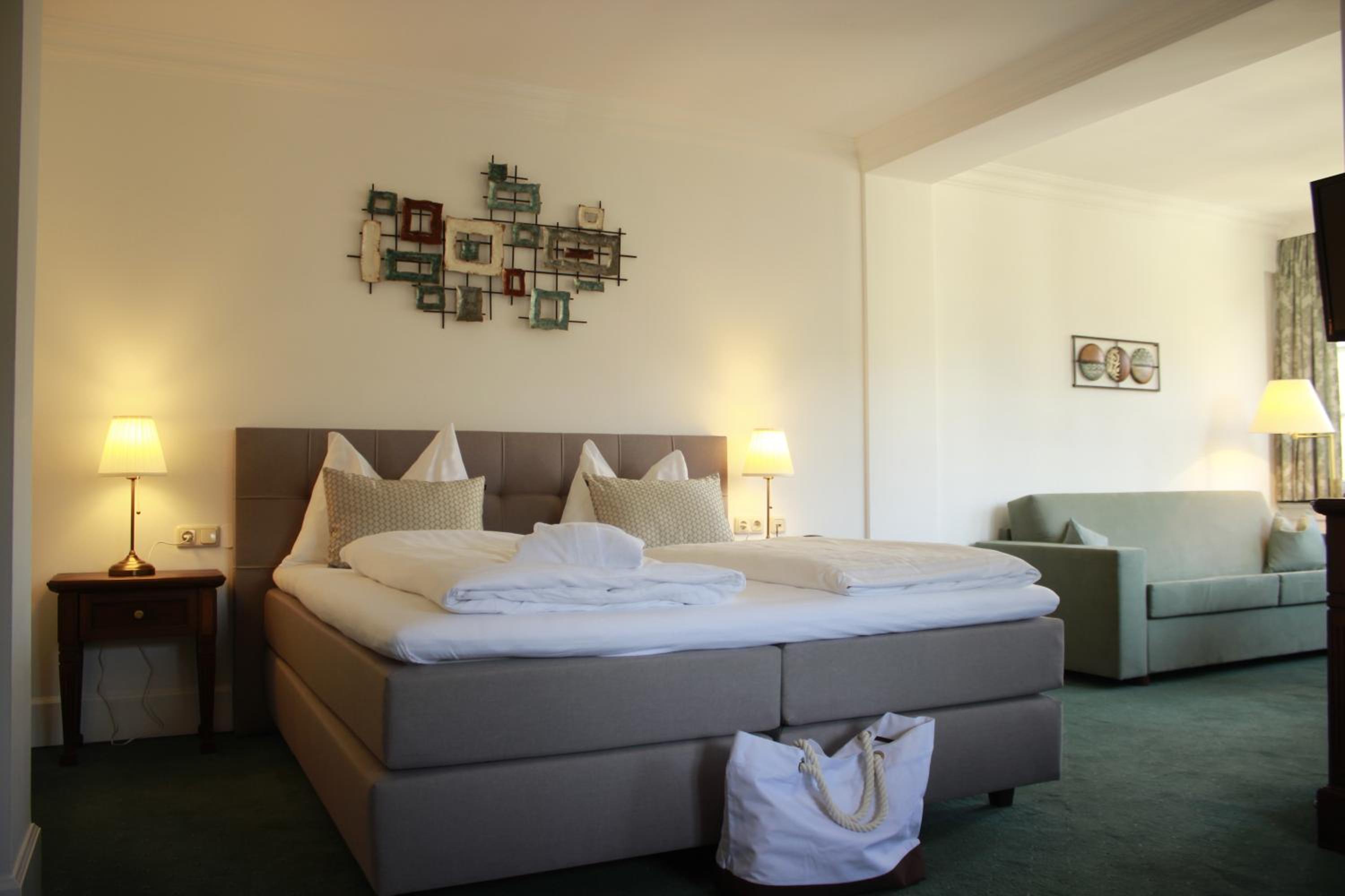 Double Room with Mountain View - Photo 10
