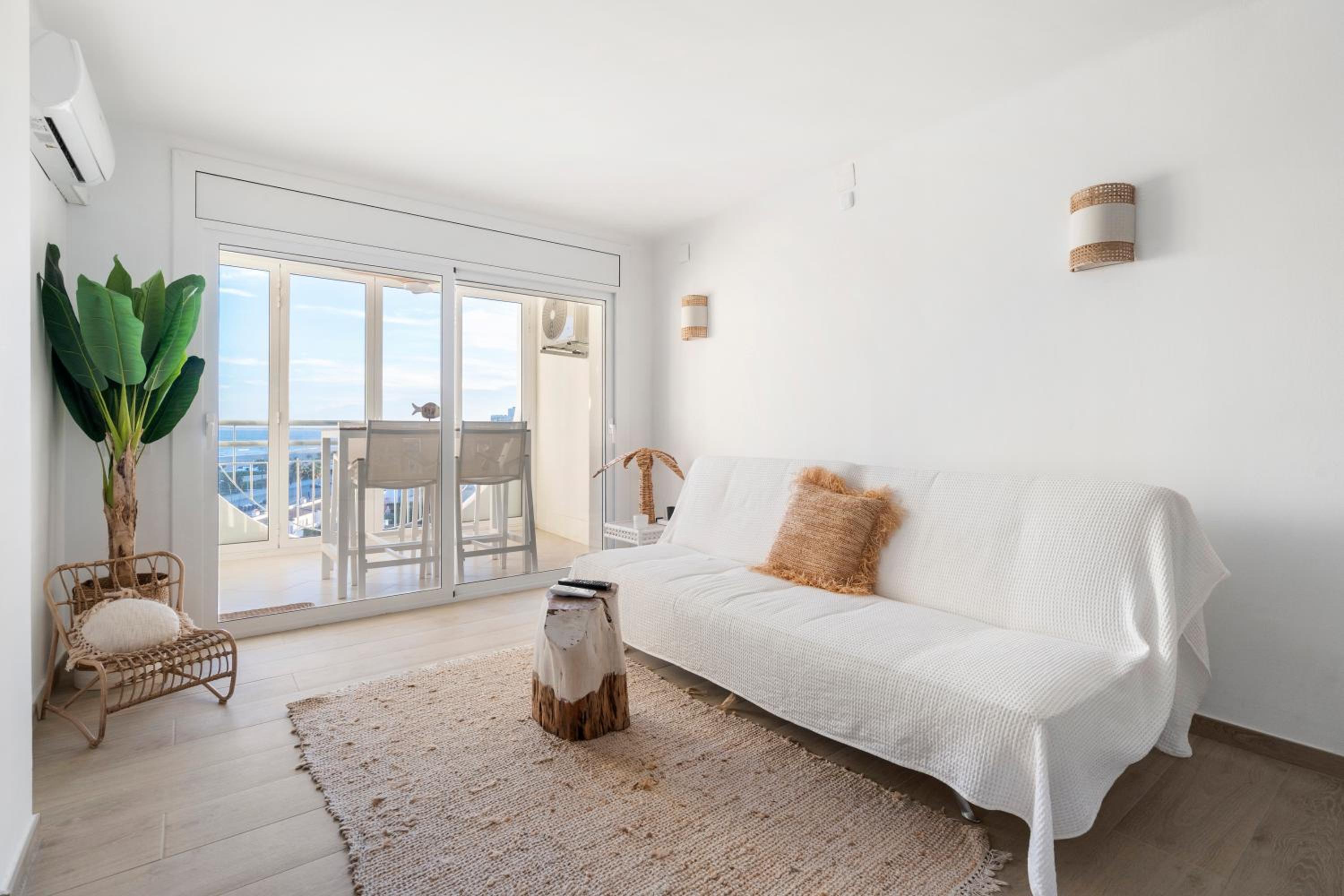 Apartamento con vista al mar