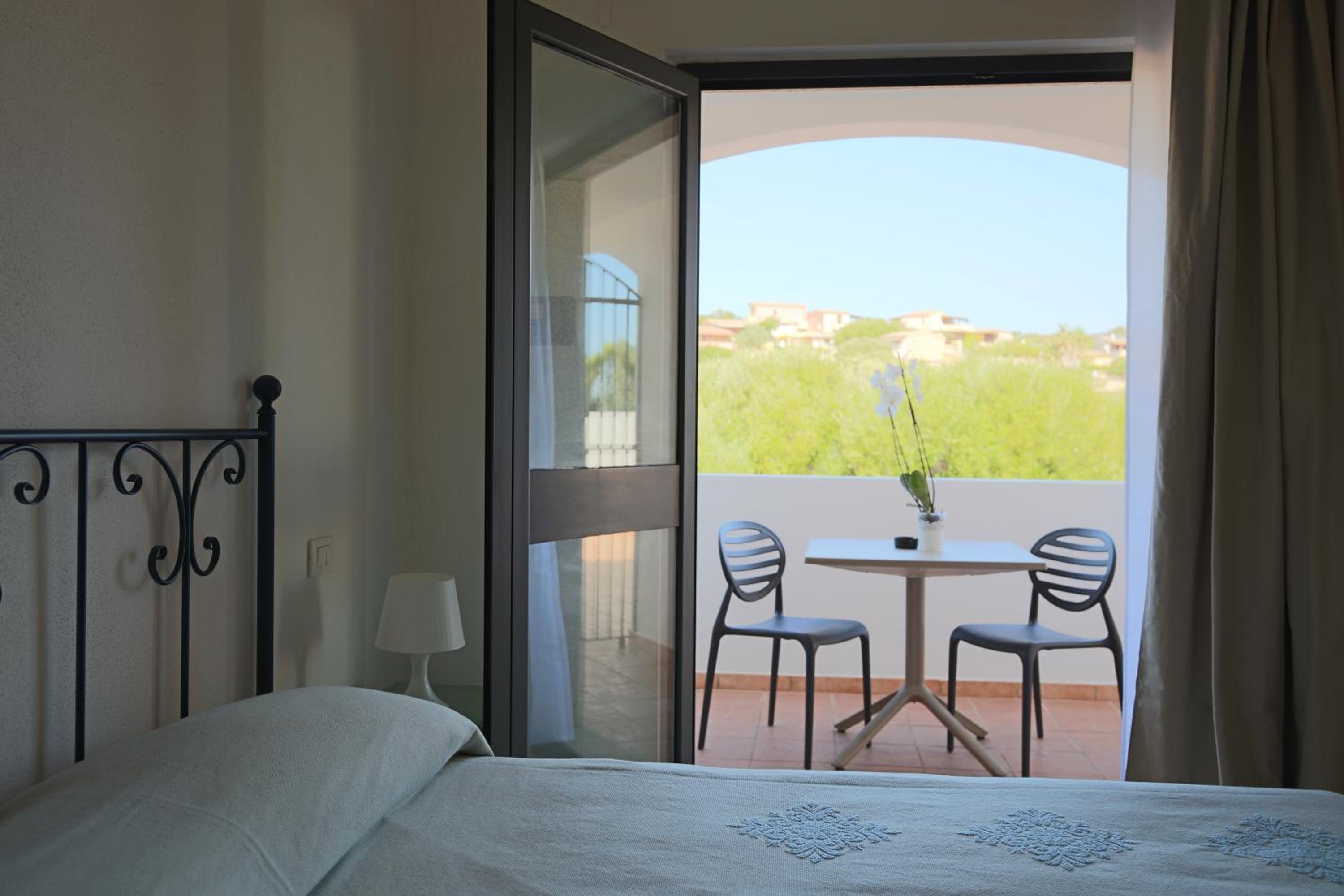 Deluxe Double Room - Photo 7
