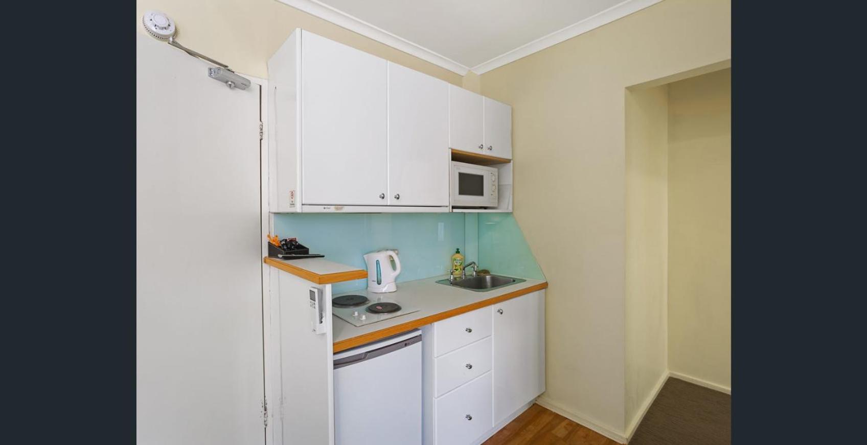 Family Studio - Photo 2