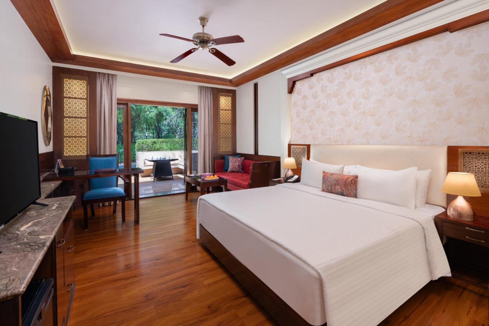 Luxury Cottage with Sit Out:10% discount on Food & Beverages (excluding In-Room Dining and Liquor), 10% discount on Spa Services, Laundry Services, Complimentary Happy Hour Offer – Buy 1 Get 1 Free, available daily from 11:00 AM to 7:00 PM. - Photo 1