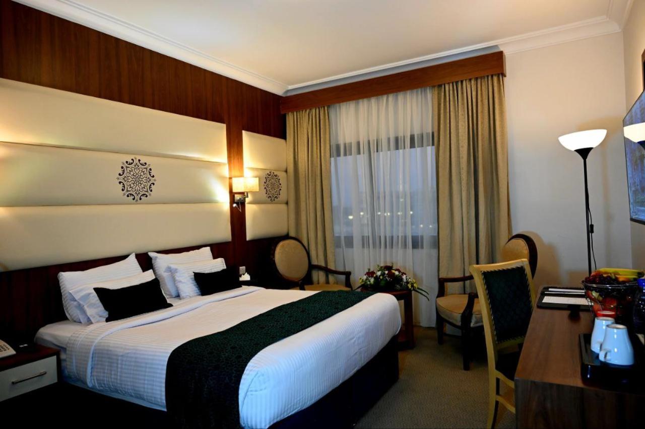 King Room