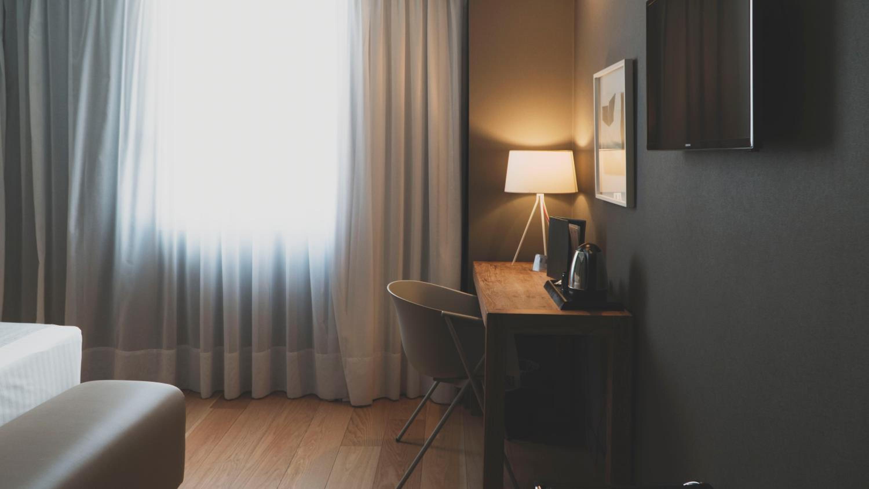 Double Room - Photo 3