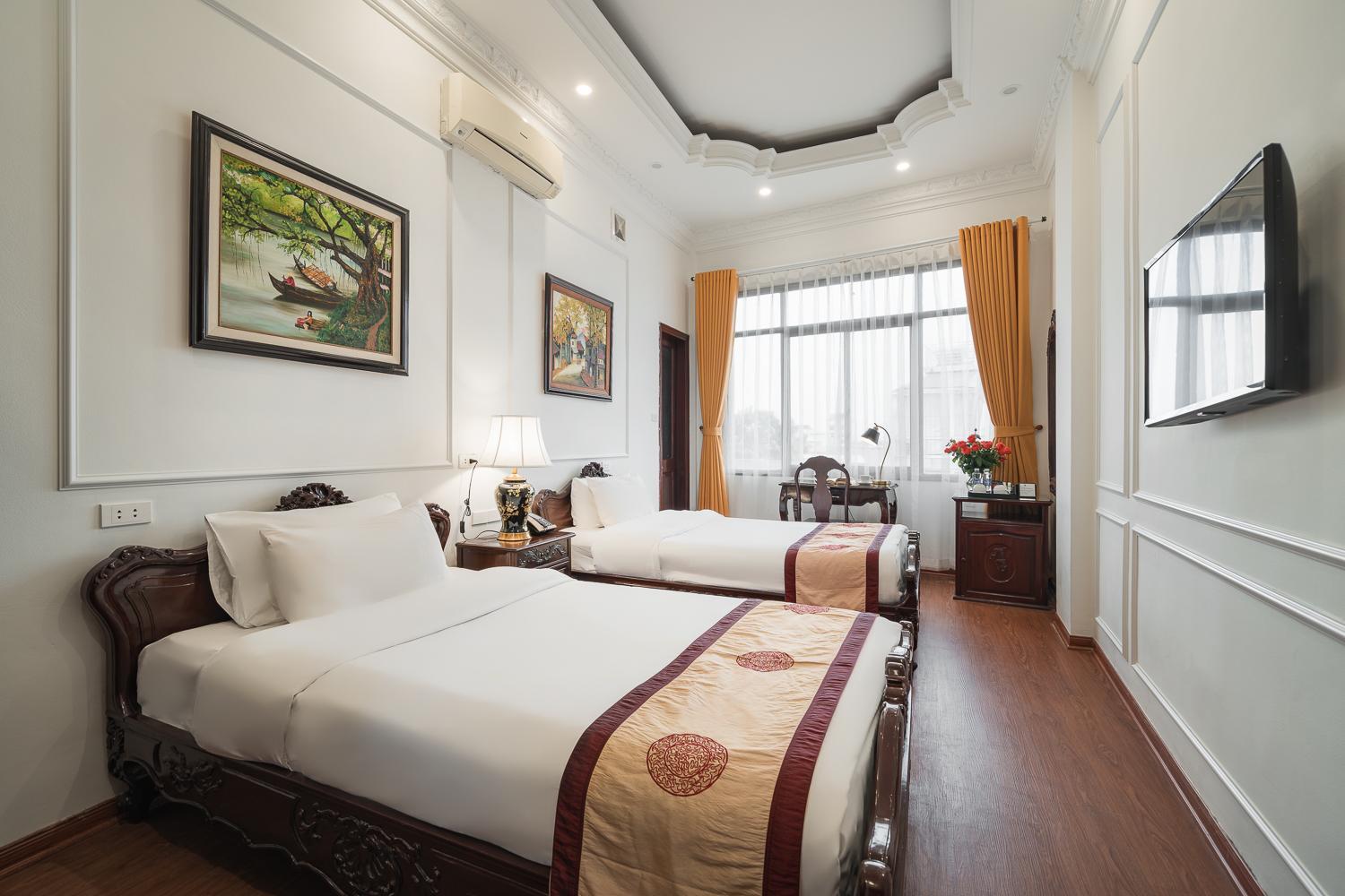Deluxe Quiet Double or Twin Room
