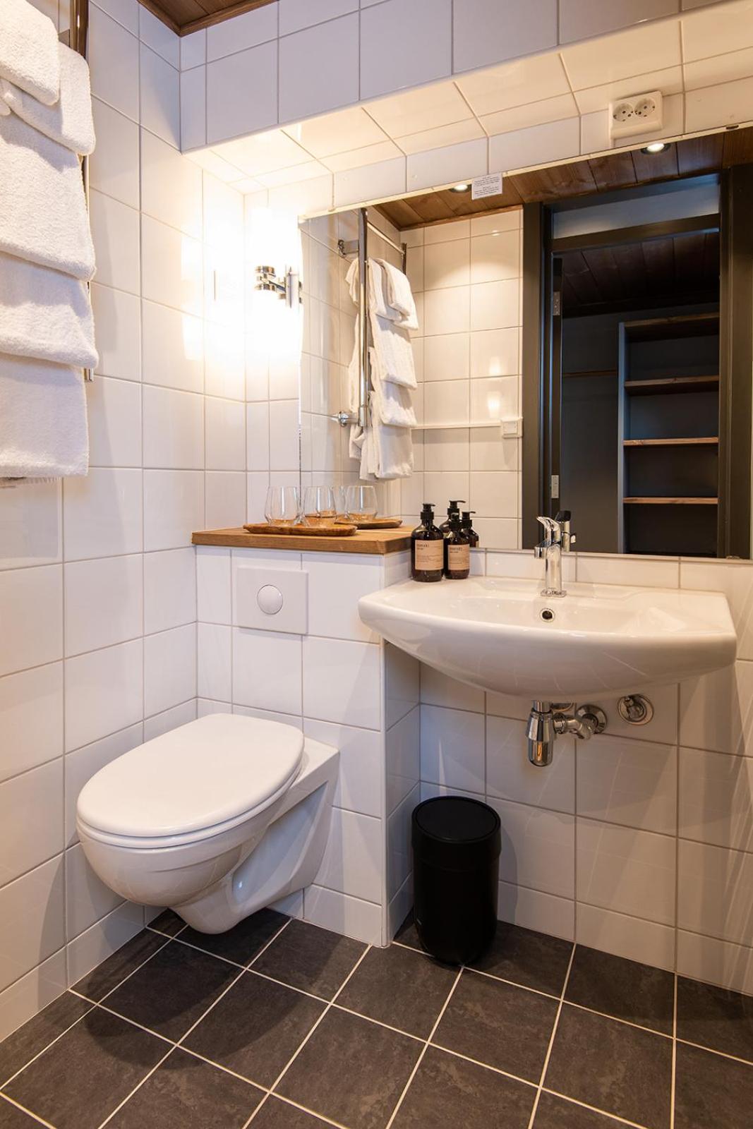 Superior Double Room - Photo 4