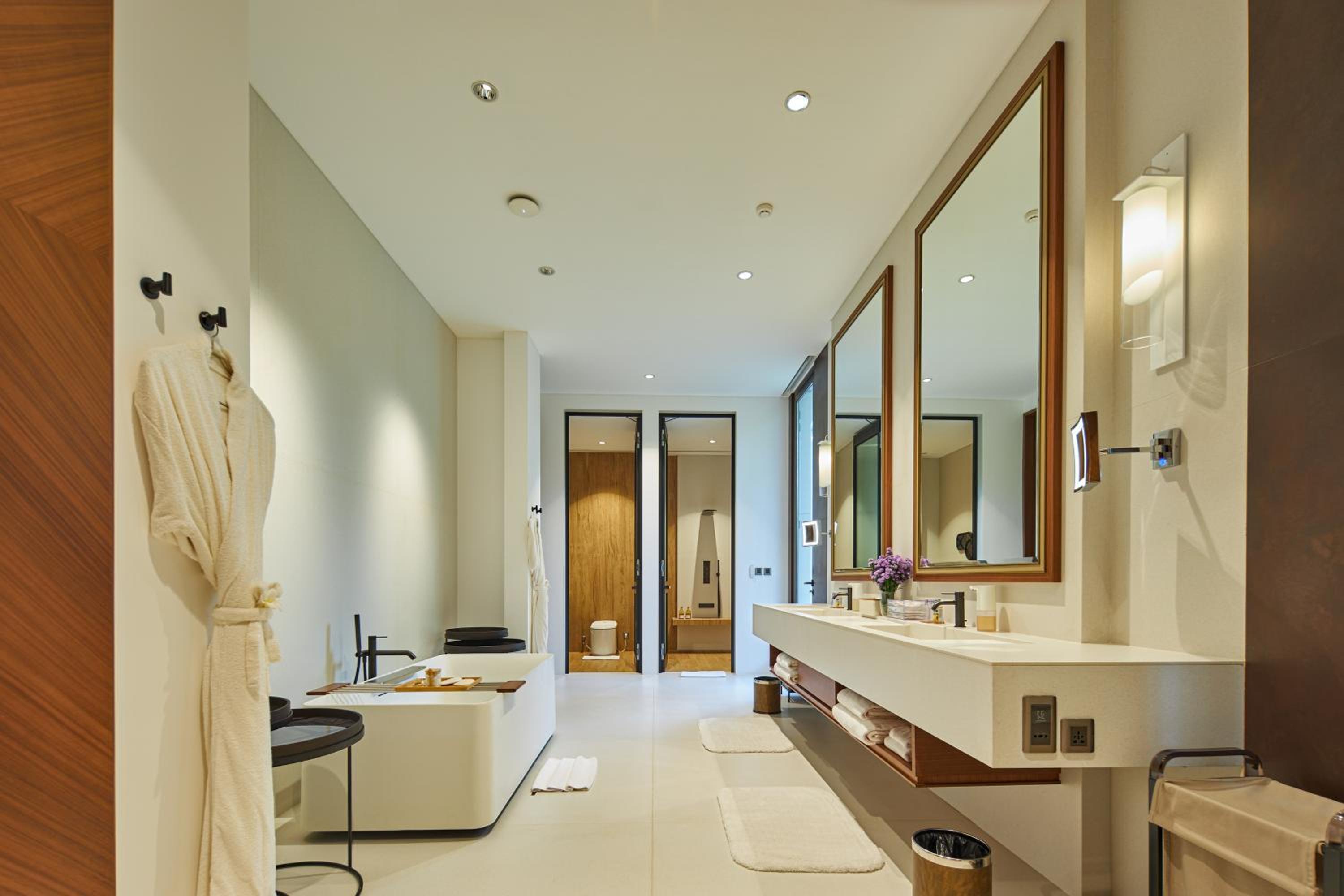 Suite With Garden View - Photo 6