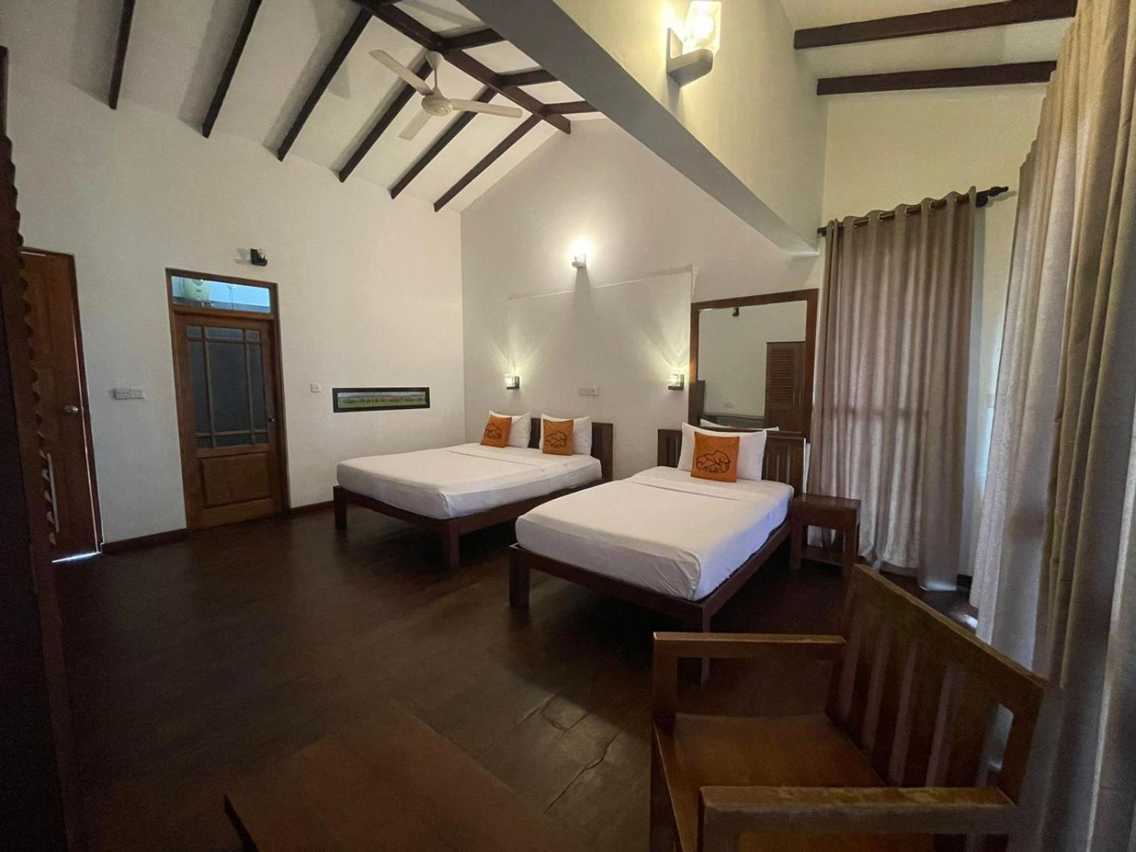 Deluxe Triple Room photo 2