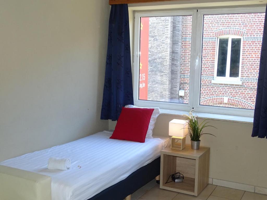 Single Room photo 1