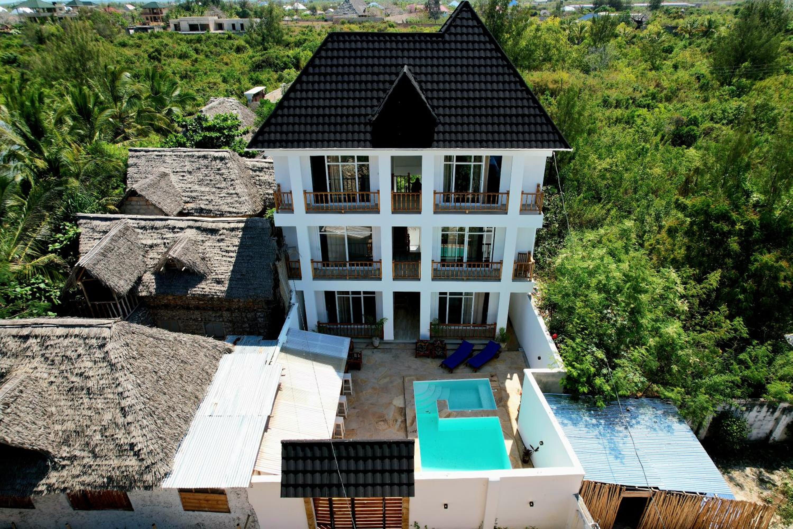 King Room with Pool View