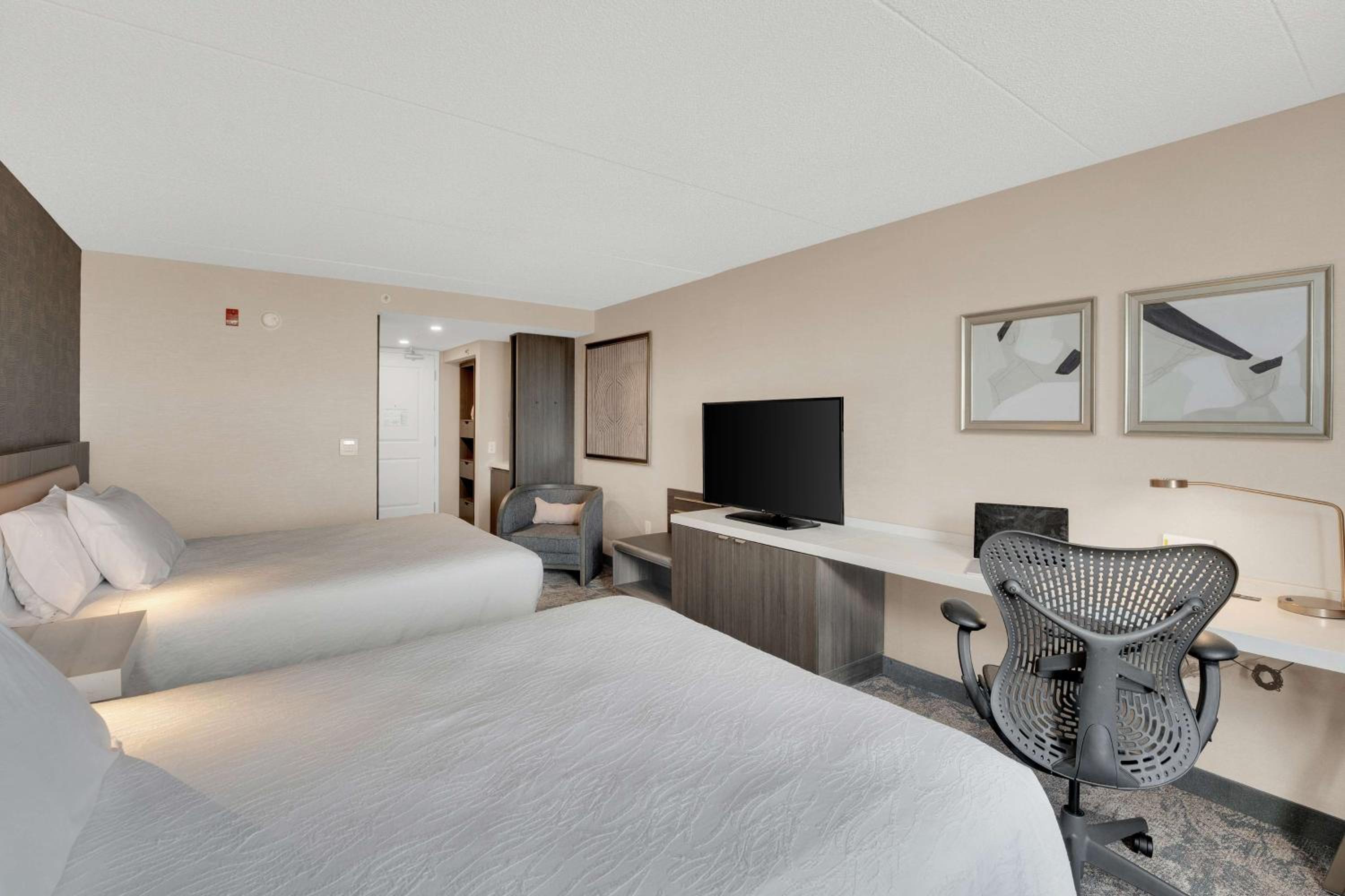 Queen Room with Two Queen Beds - Photo 1