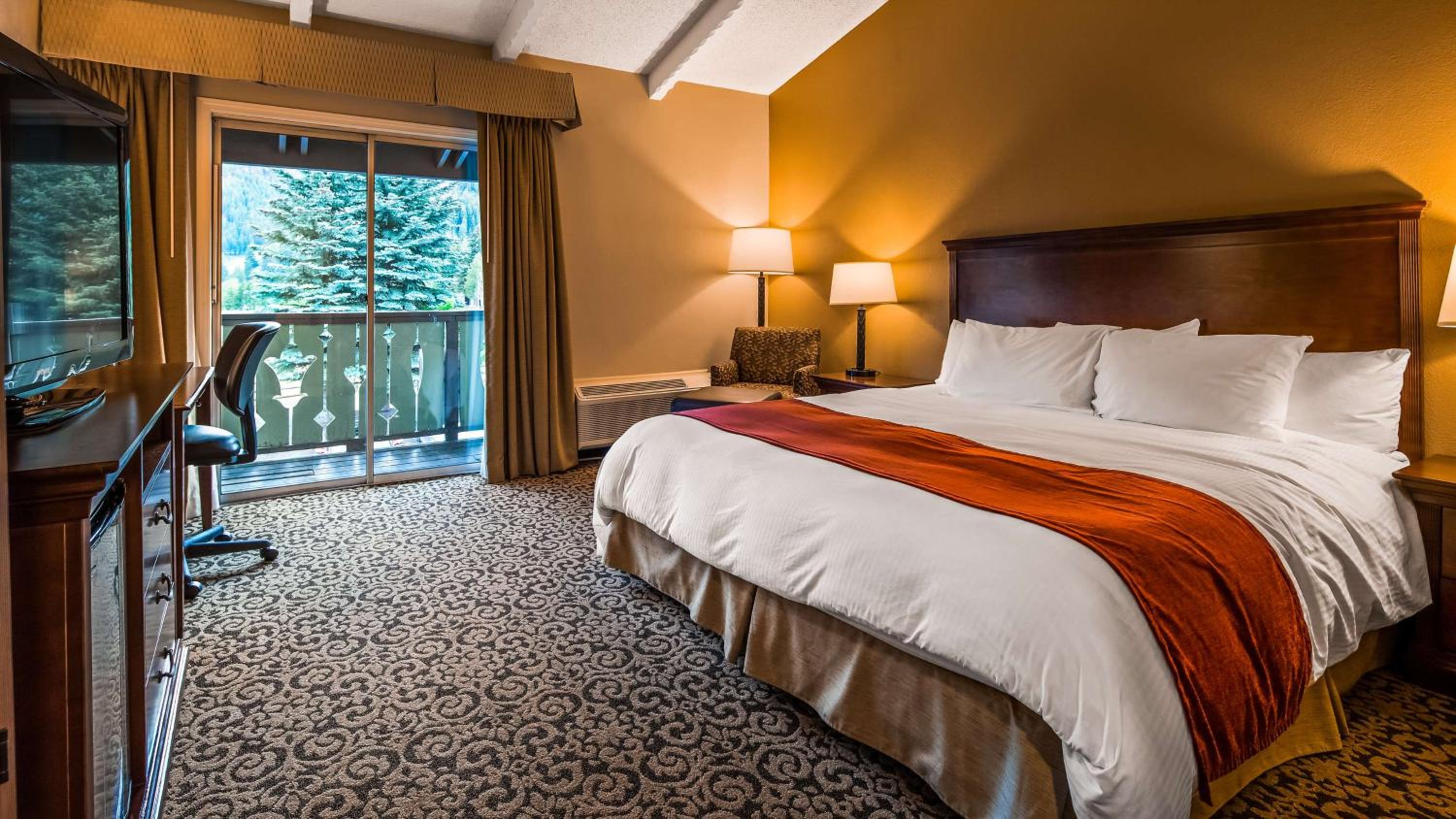 King Room with Mountain View - Non-Smoking - Photo 5