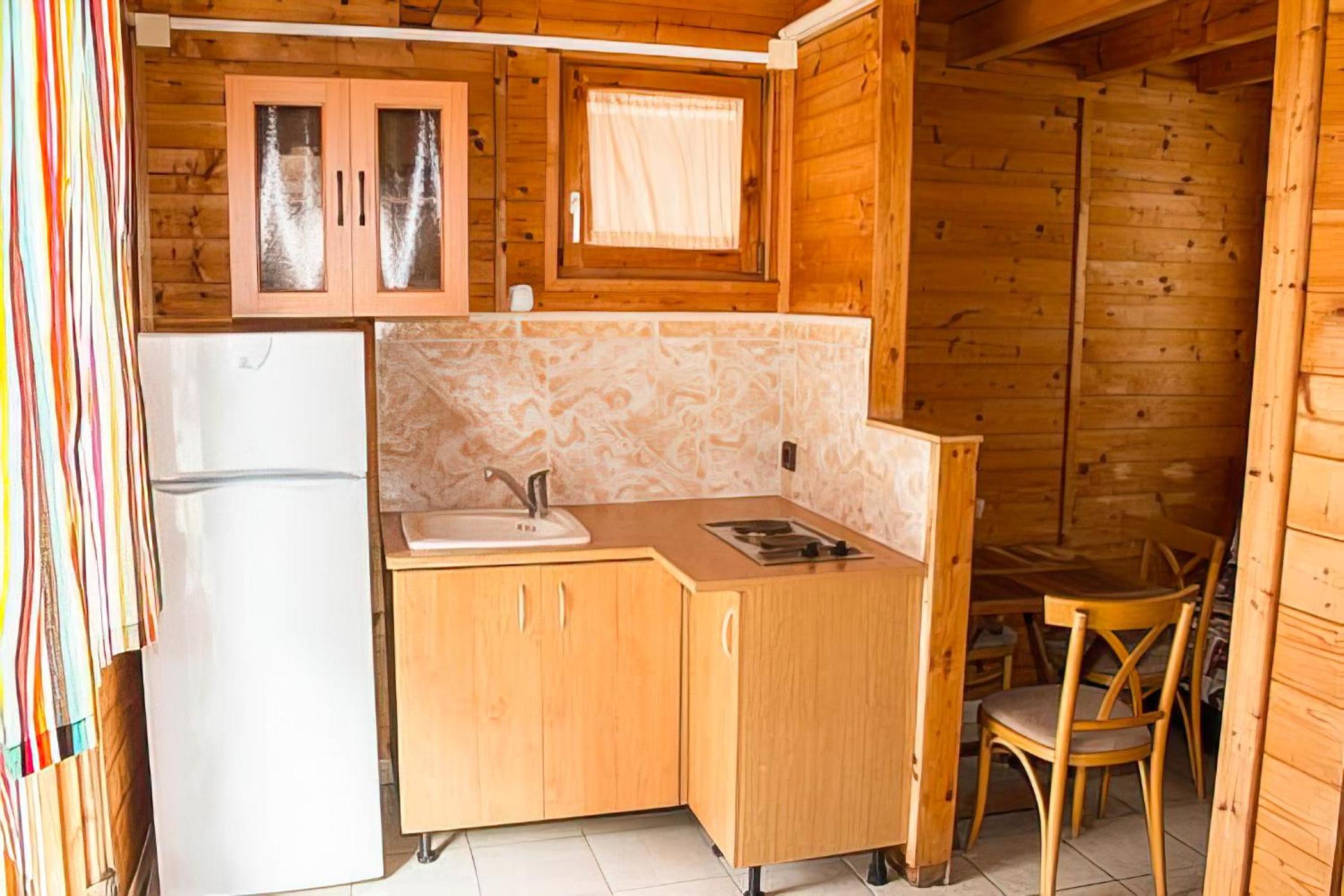 Two-Bedroom Bungalow - Photo 7