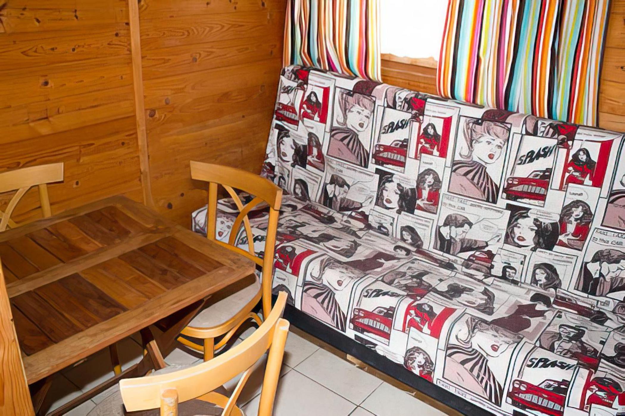 Two-Bedroom Bungalow - Photo 1