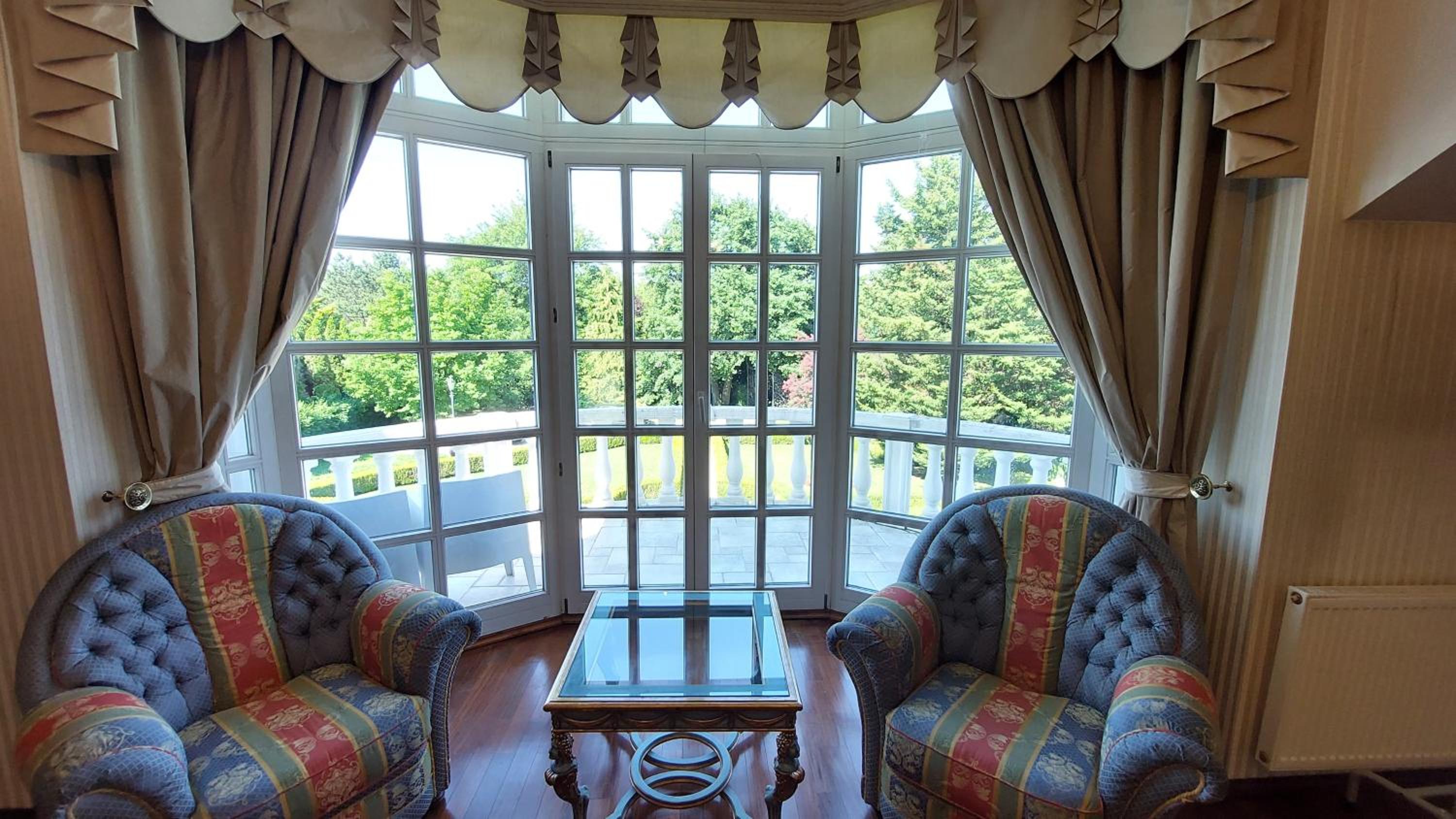 Superior King Room photo 3