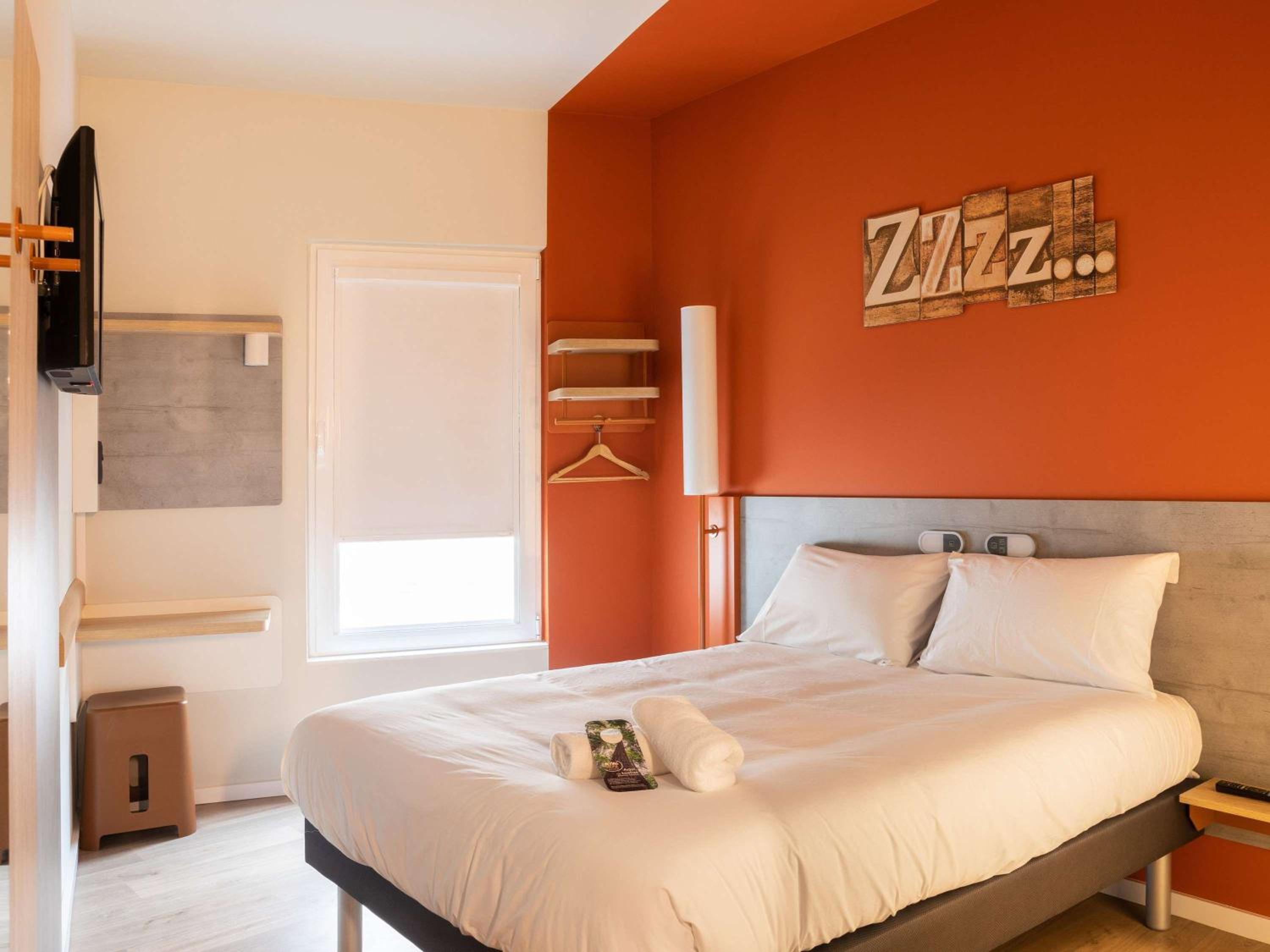 Standard Double Room - Photo 1