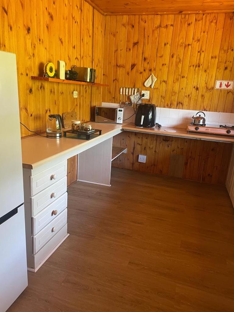 Two-Bedroom Apartment - Photo 3