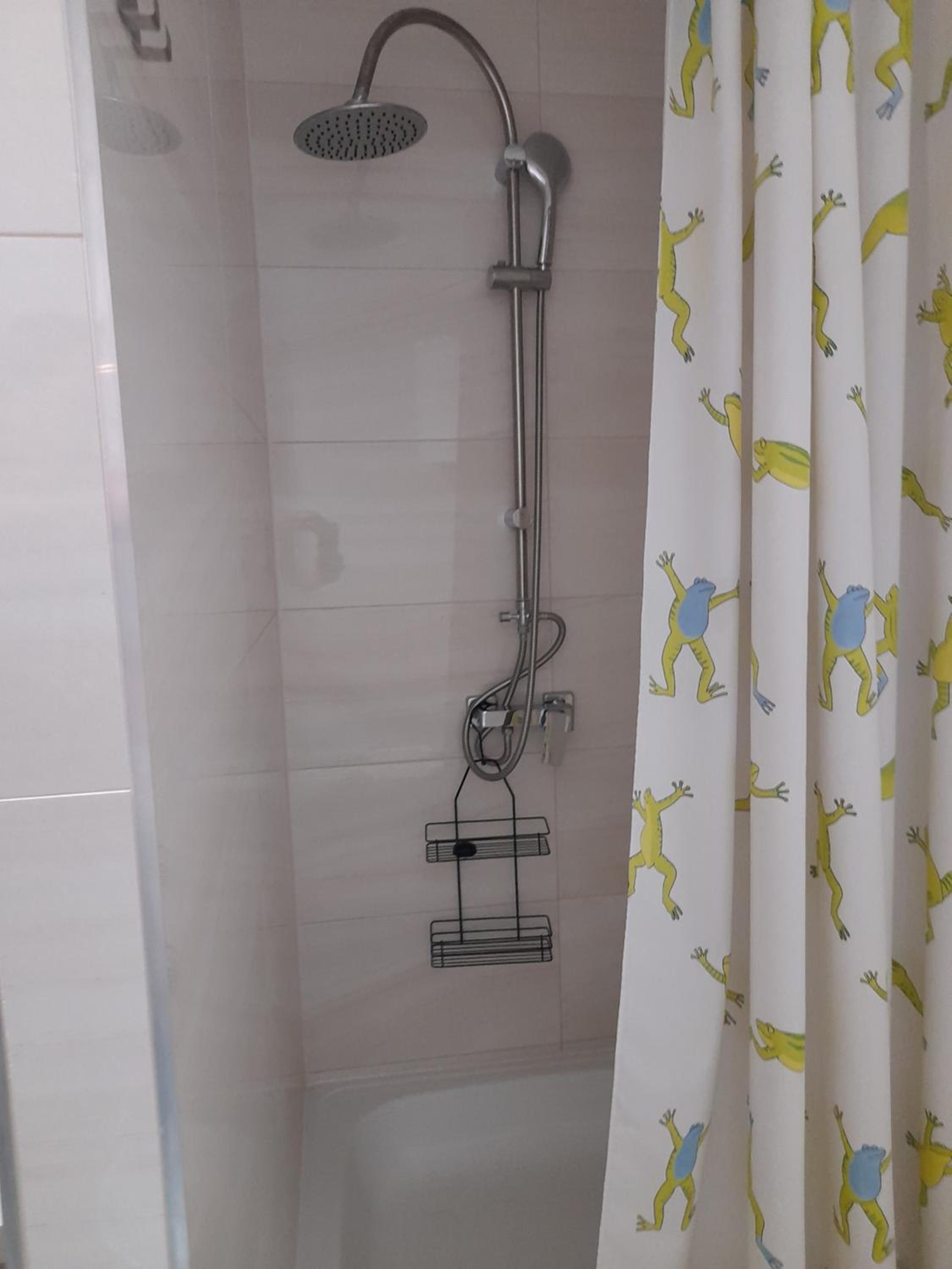 Family Room with Bathroom photo 3