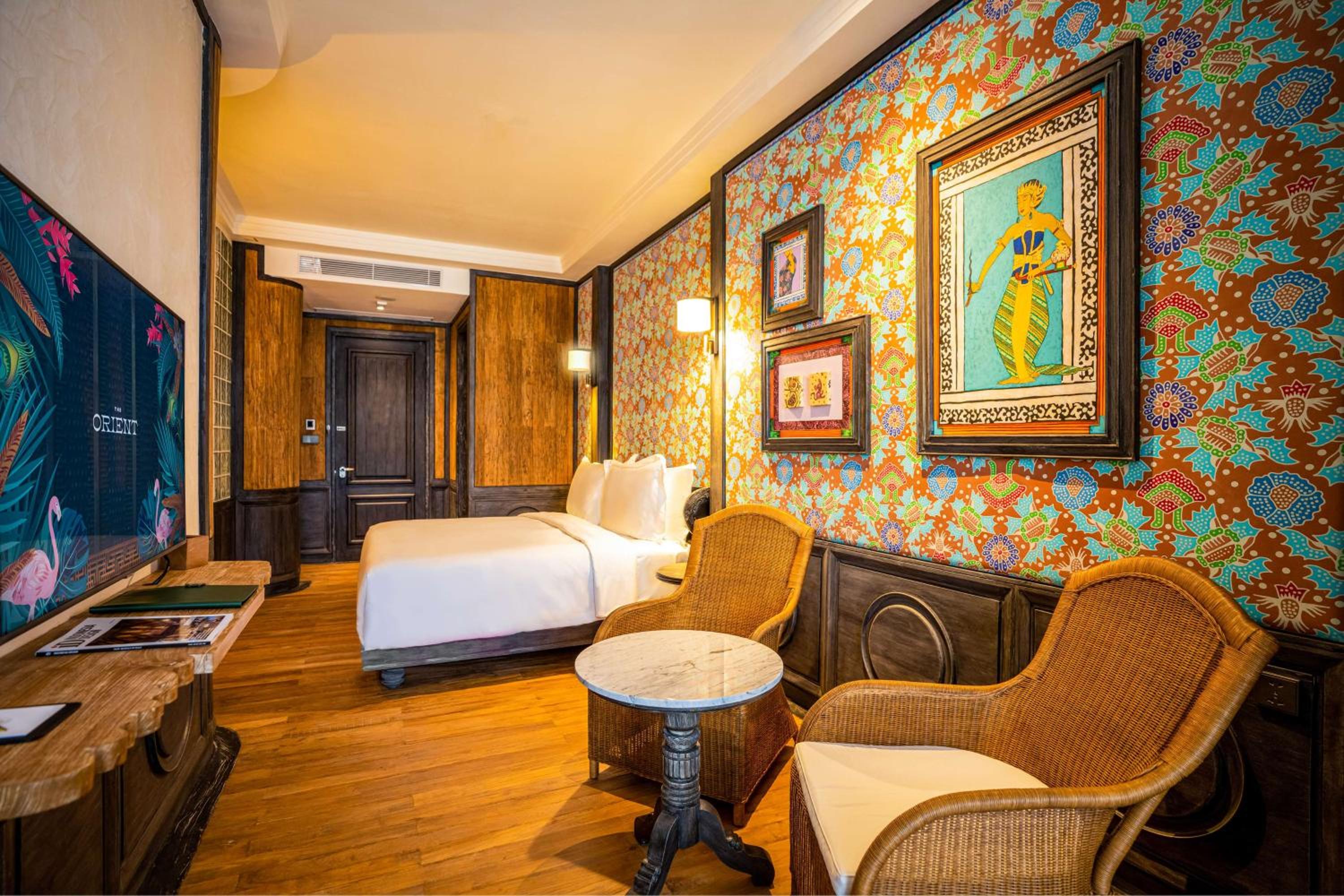 Grand Deluxe Room - King Bed