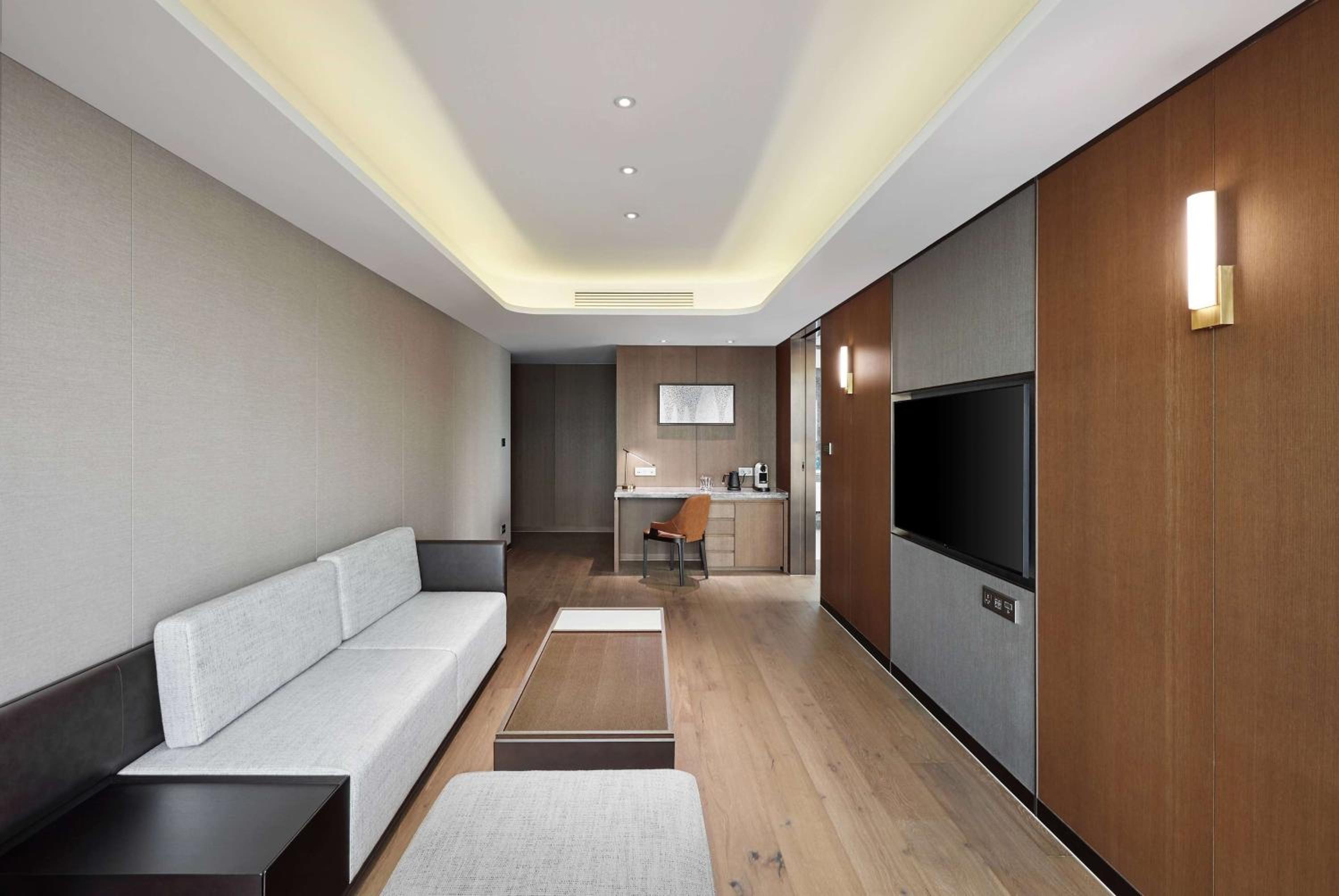 Corner Suite King - Photo 2