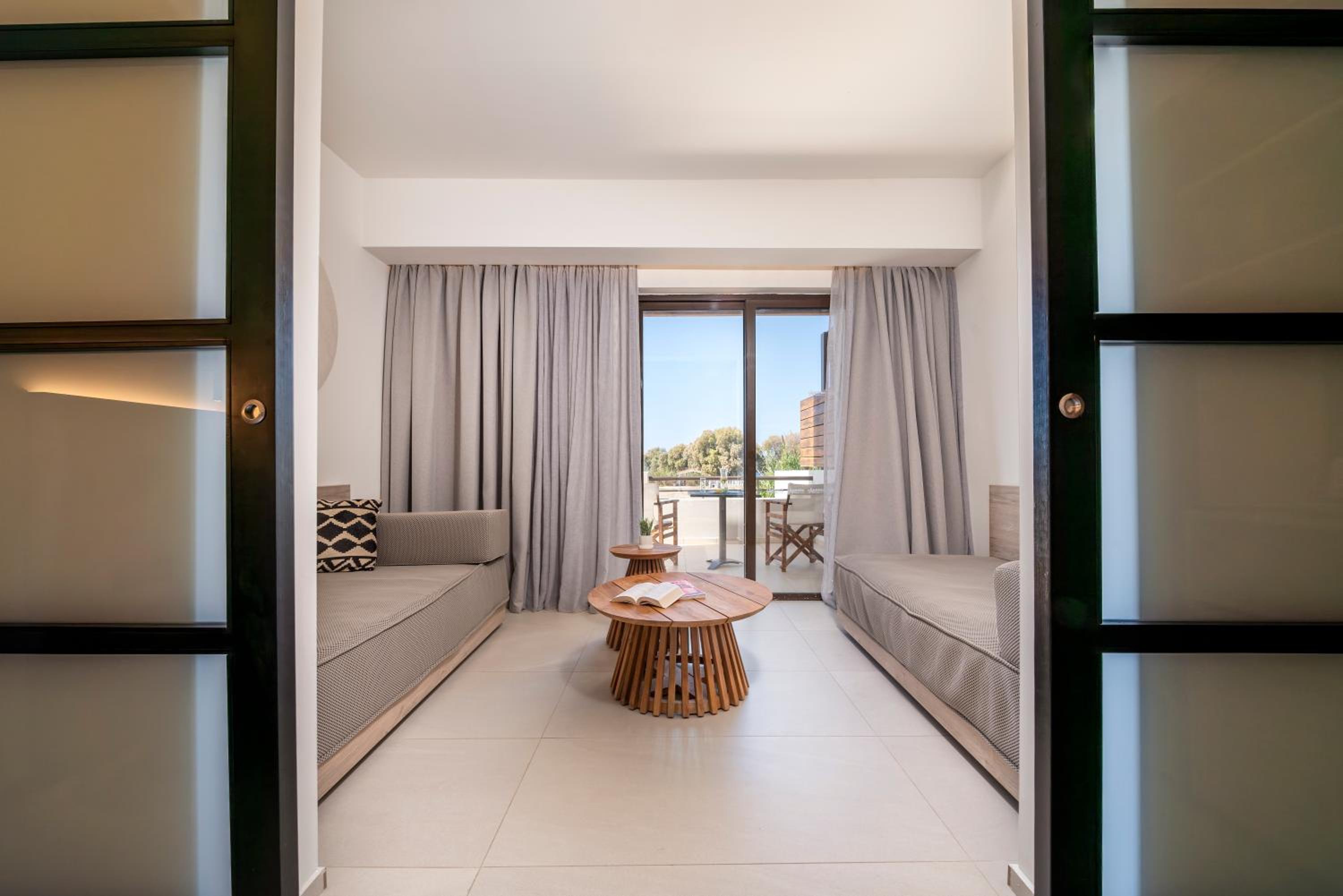 One-Bedroom Suite