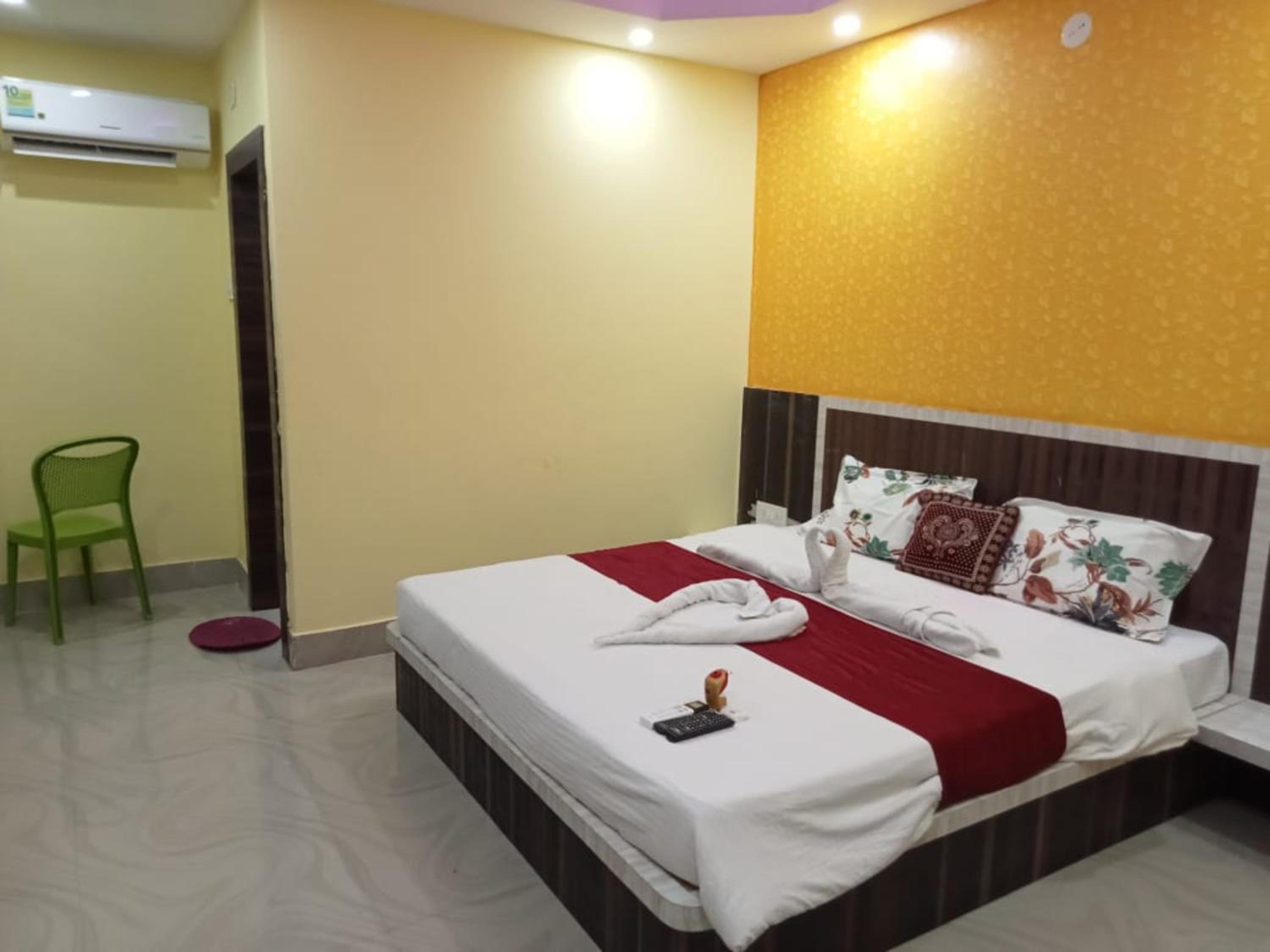 Deluxe King Room