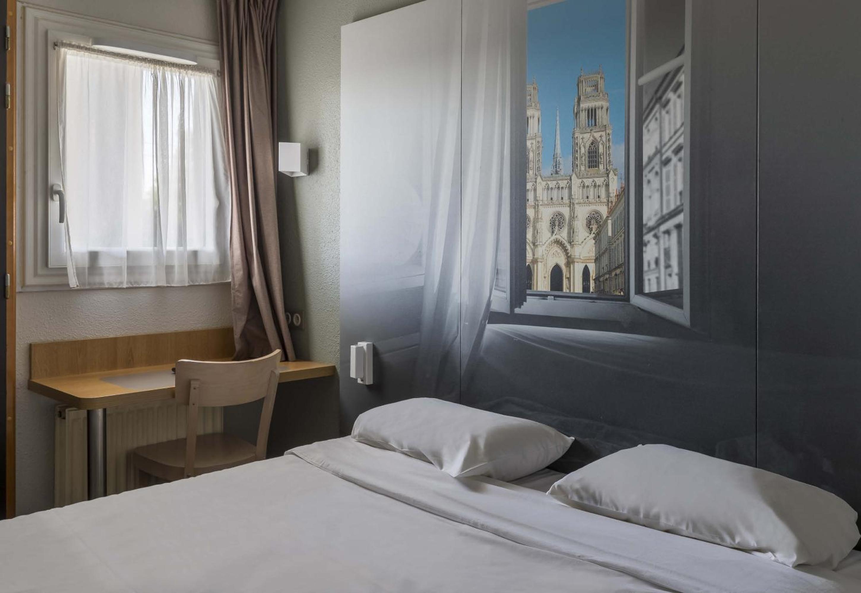 Double Room - Photo 2