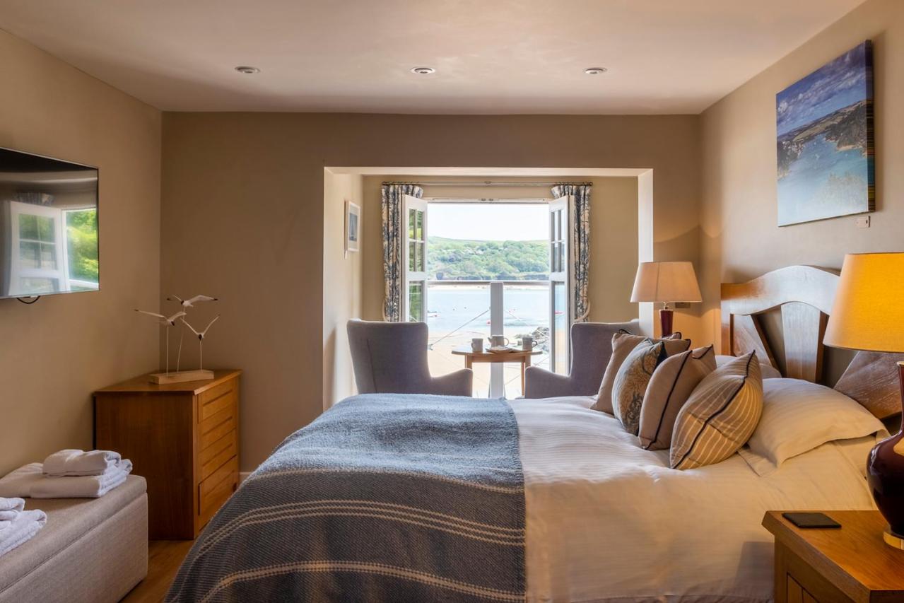 Deluxe Double Room with Sea View photo 1