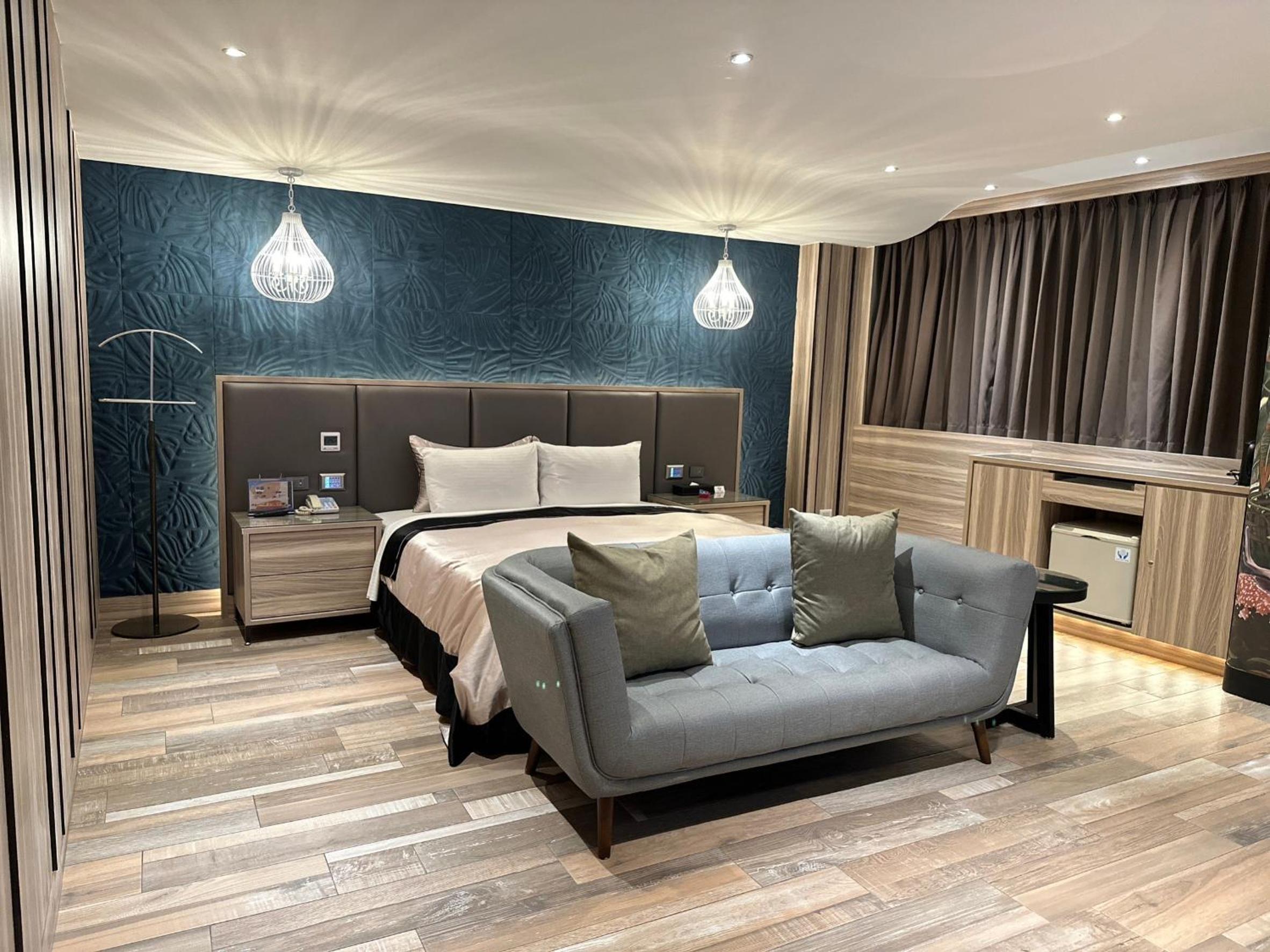 SLuxury Double Room - C(Check in after 21:00) - Photo 20