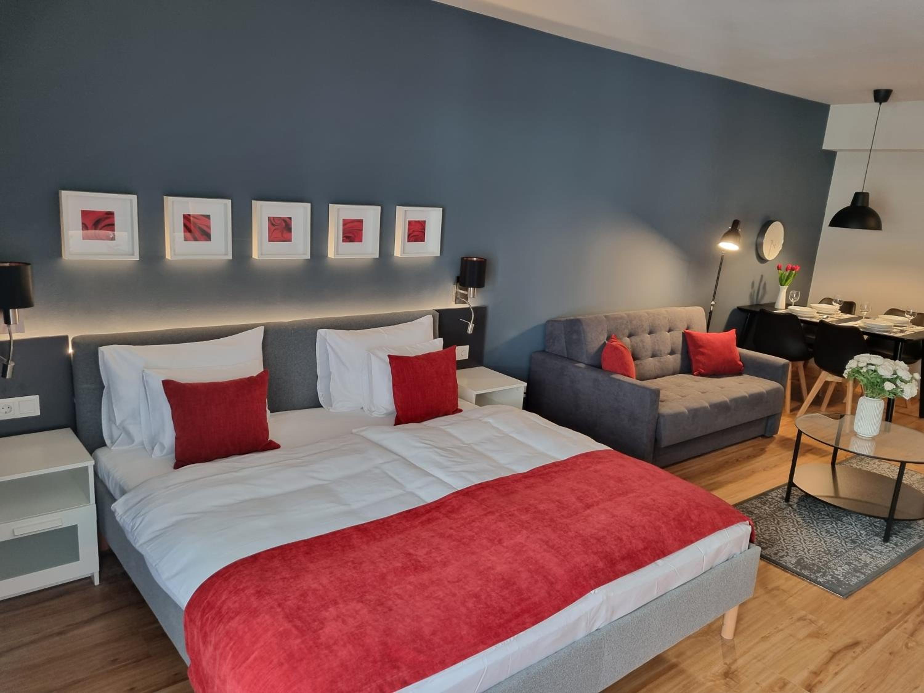 Studio Apartment