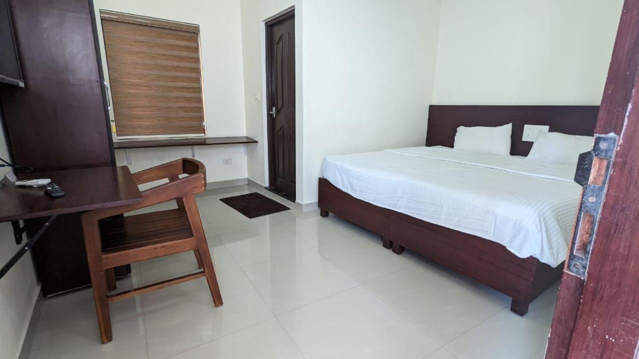 Budget Double Room - Photo 1