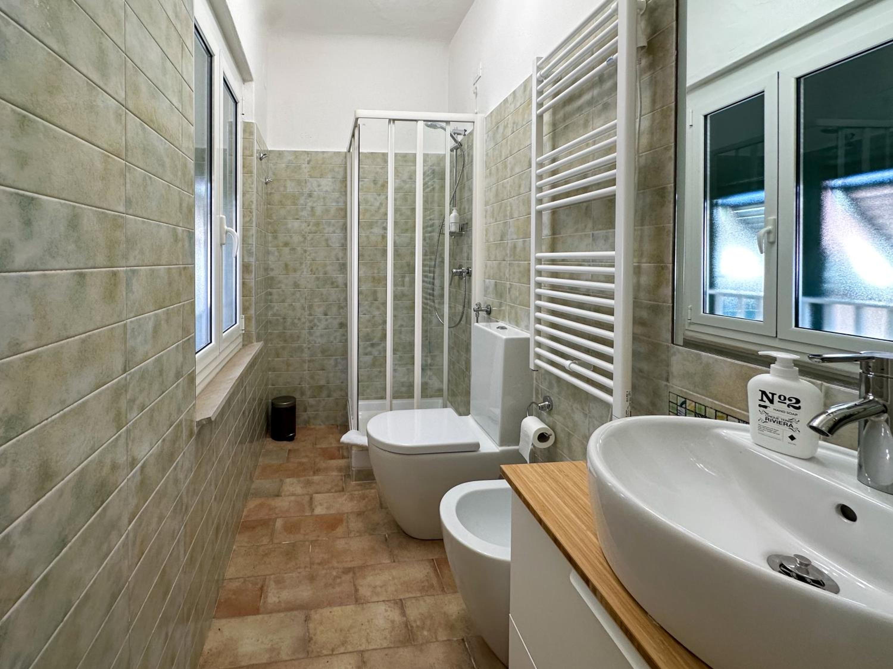 Two-Bedroom Apartment - Photo 9