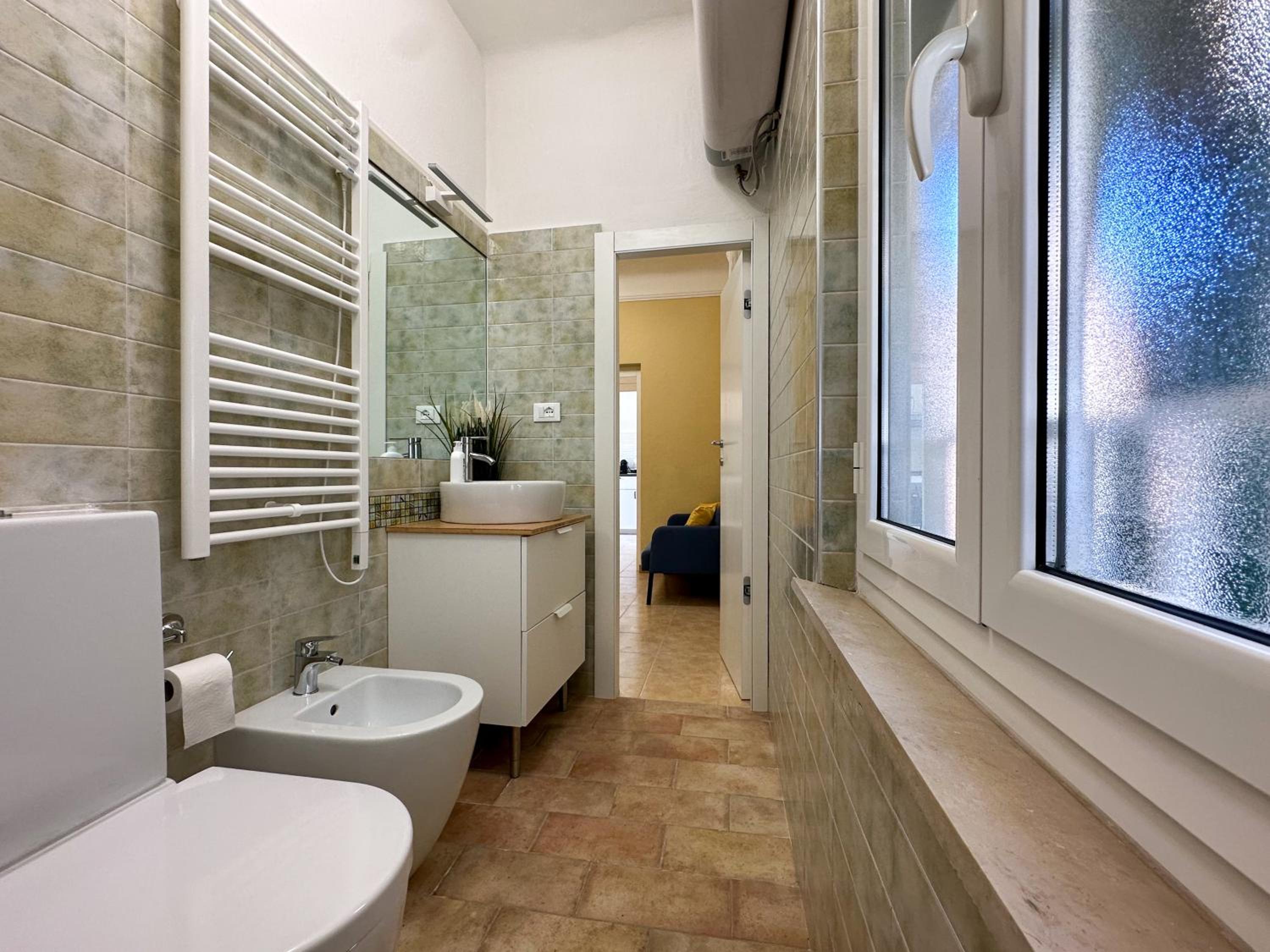 Two-Bedroom Apartment - Photo 29