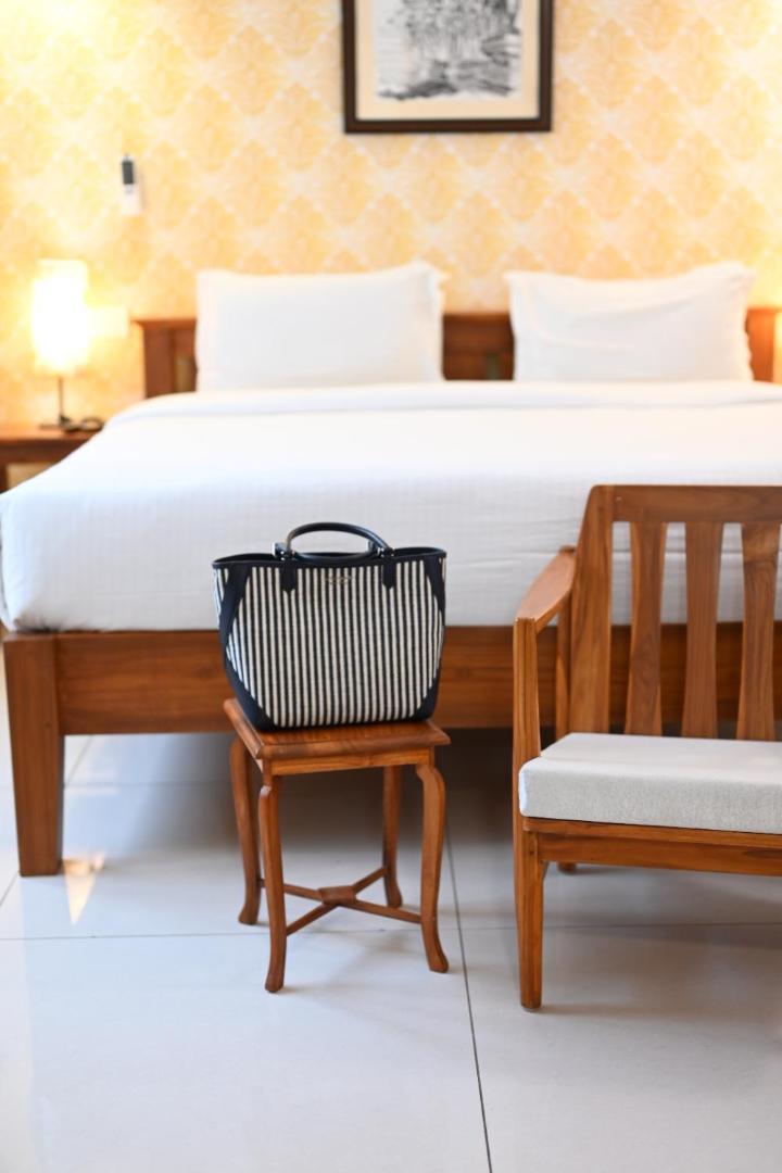 Deluxe Room - Photo 2
