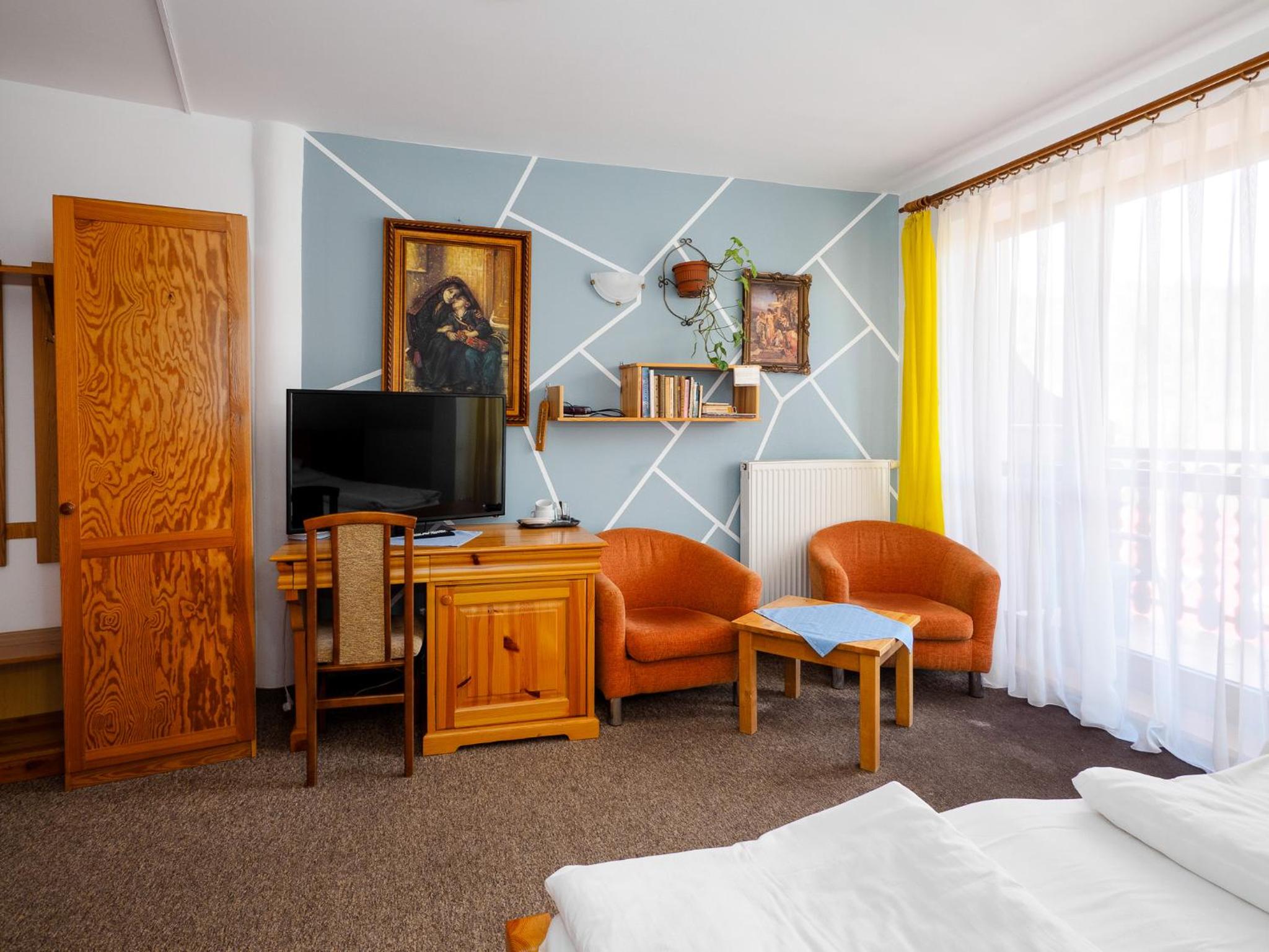 Double or Twin Room photo 3