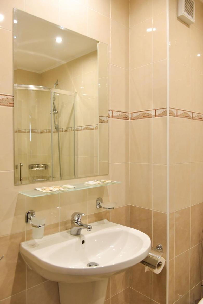 Standard Twin Room - Photo 5