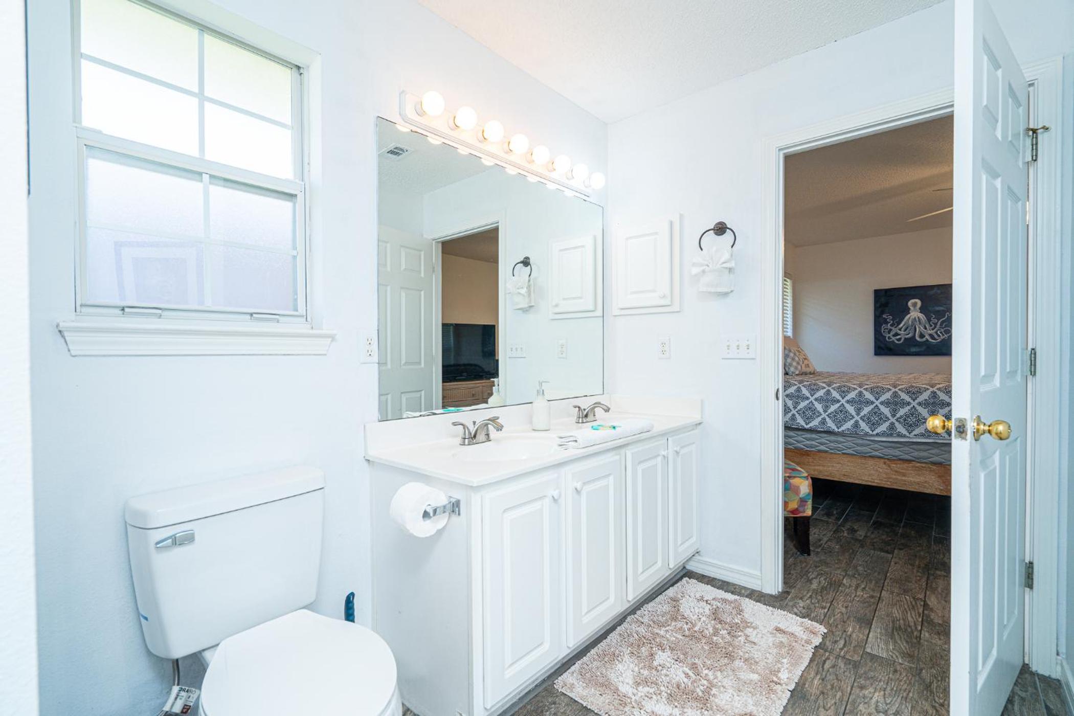 Three-Bedroom House - Photo 36